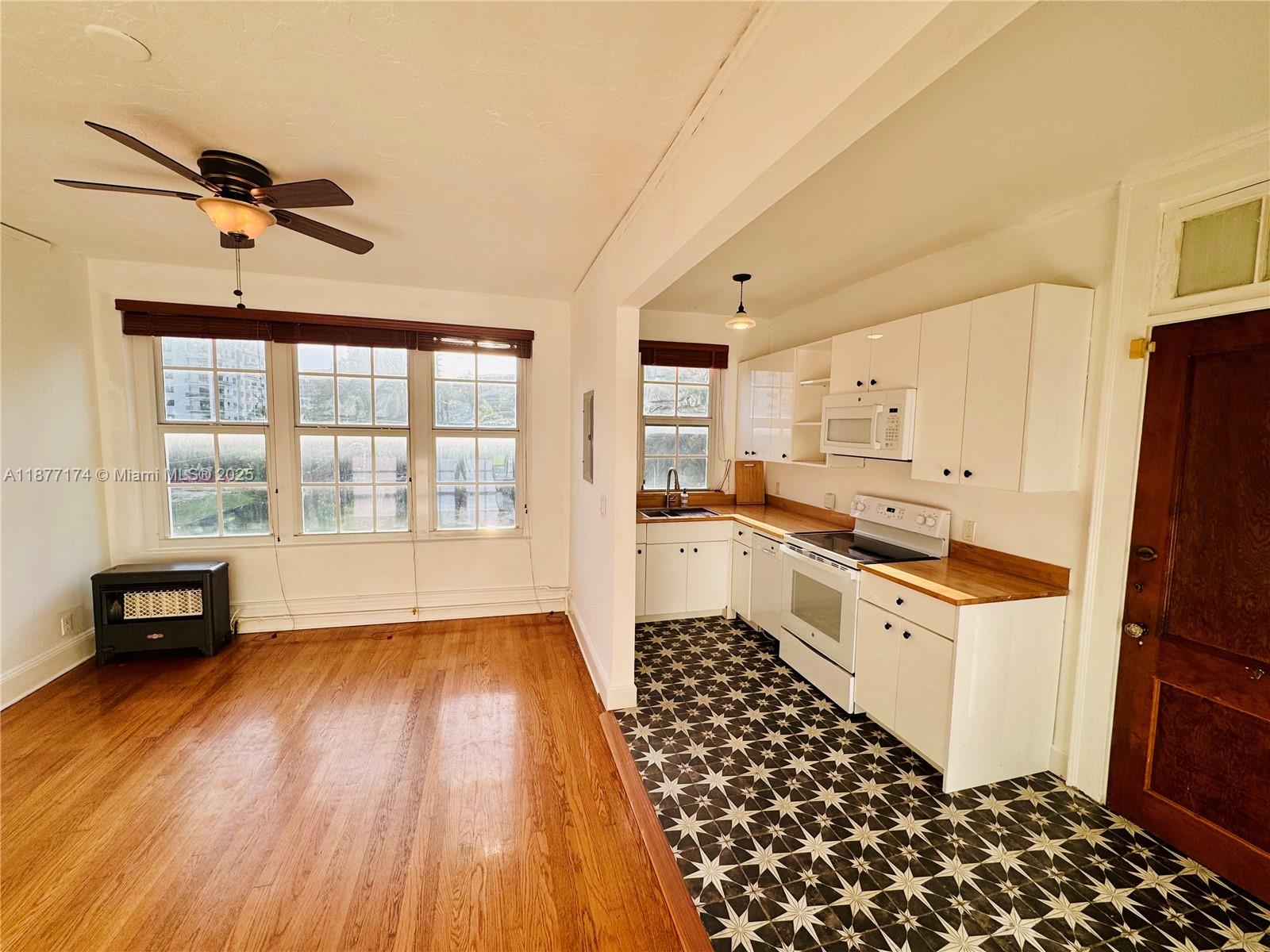 3224 Biscayne Blvd # C3