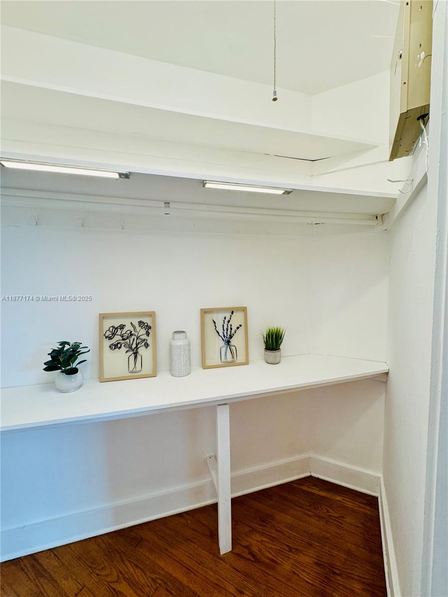 3224 Biscayne Blvd # C3