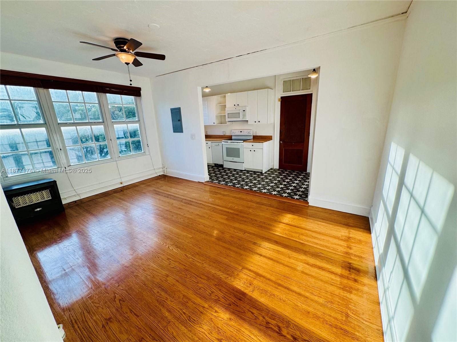 3224 Biscayne Blvd # C3