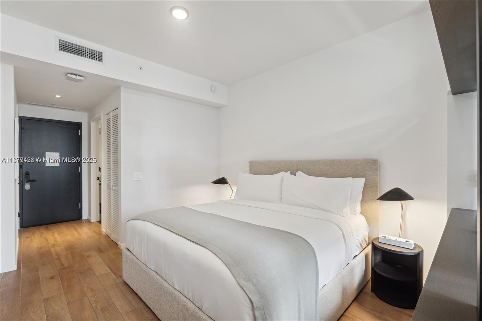 398 NE 5th St # 2316