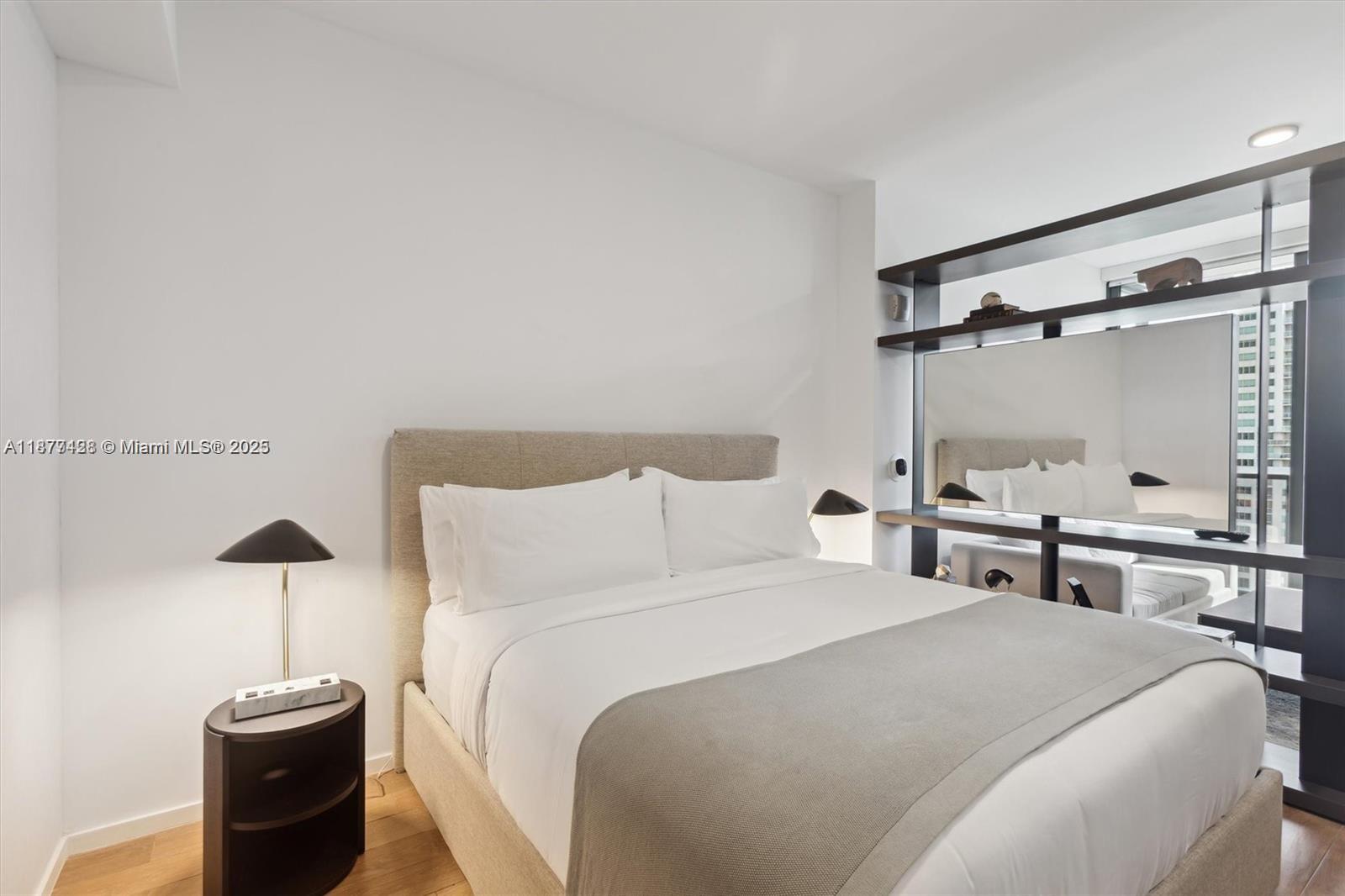 398 NE 5th St # 2316