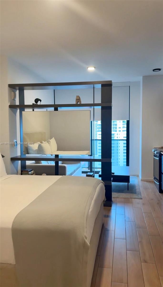 398 NE 5th St # 2316