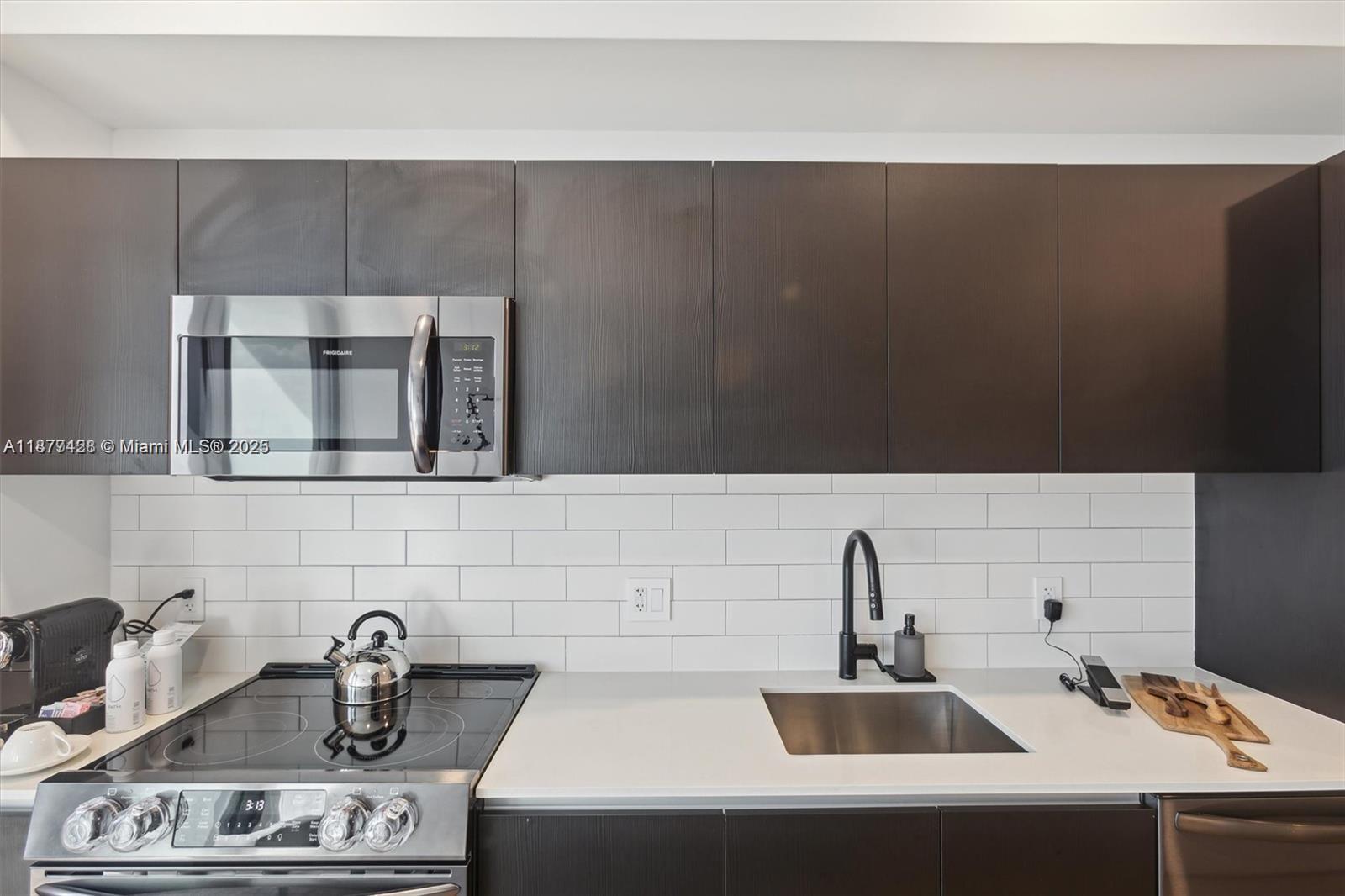 398 NE 5th St # 2316