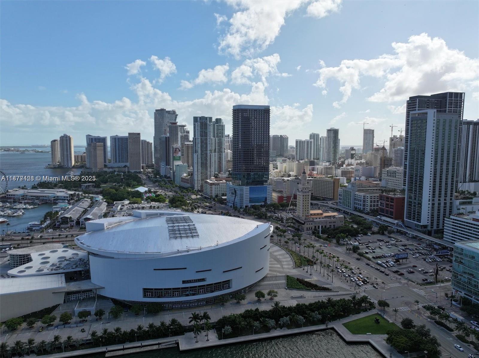 398 NE 5th St # 2316