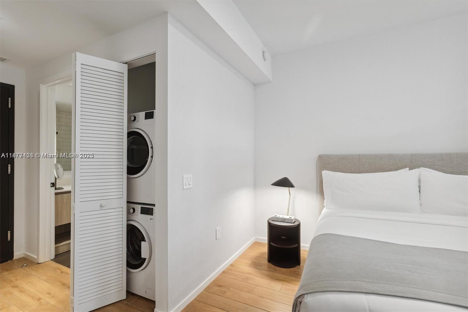 398 NE 5th St # 2316