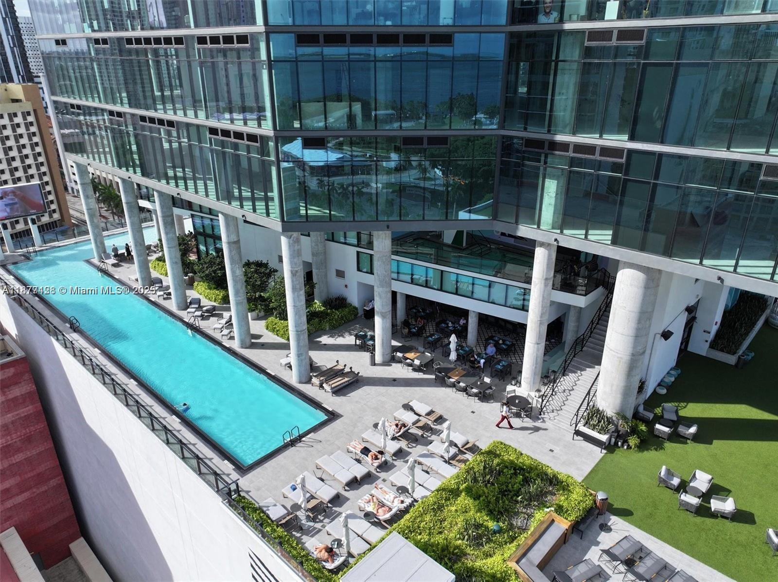 398 NE 5th St # 2316