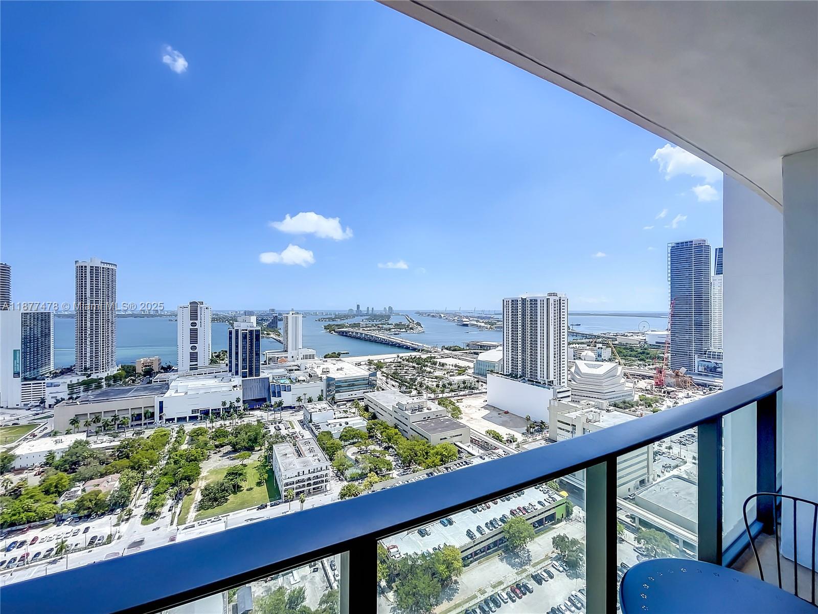 1600 NE 1st Ave # 3403