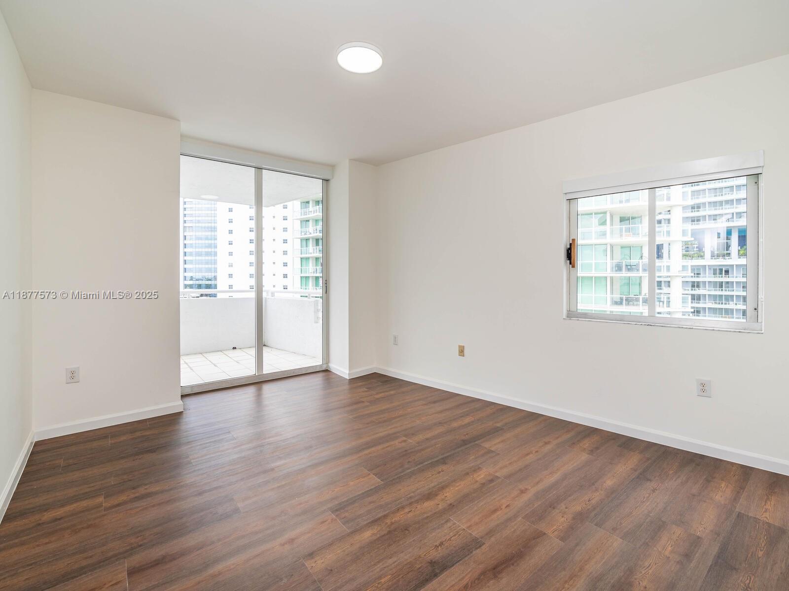 1402 Brickell Bay Dr # 1203