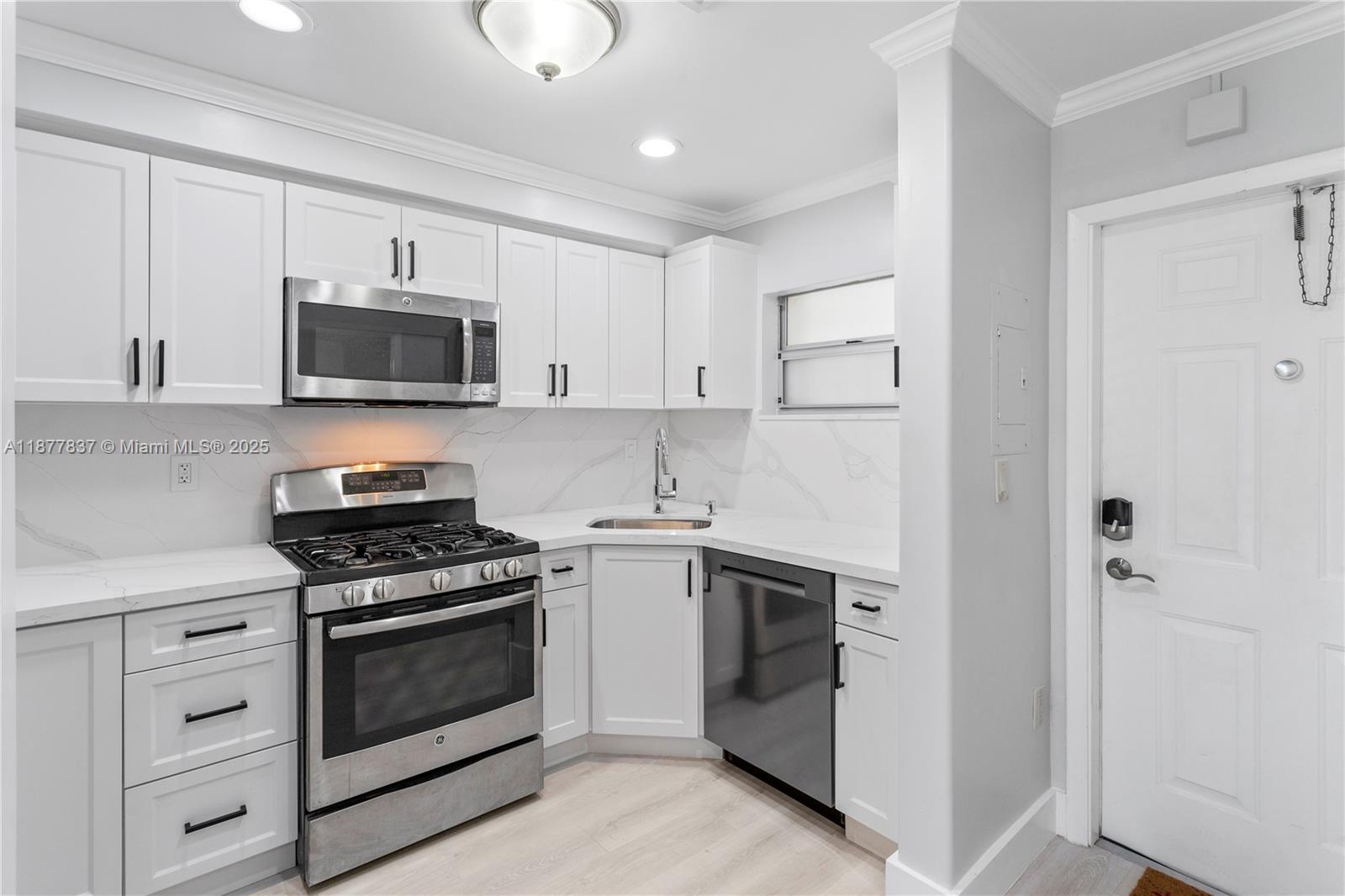 8600 SW 67th Ave # 937