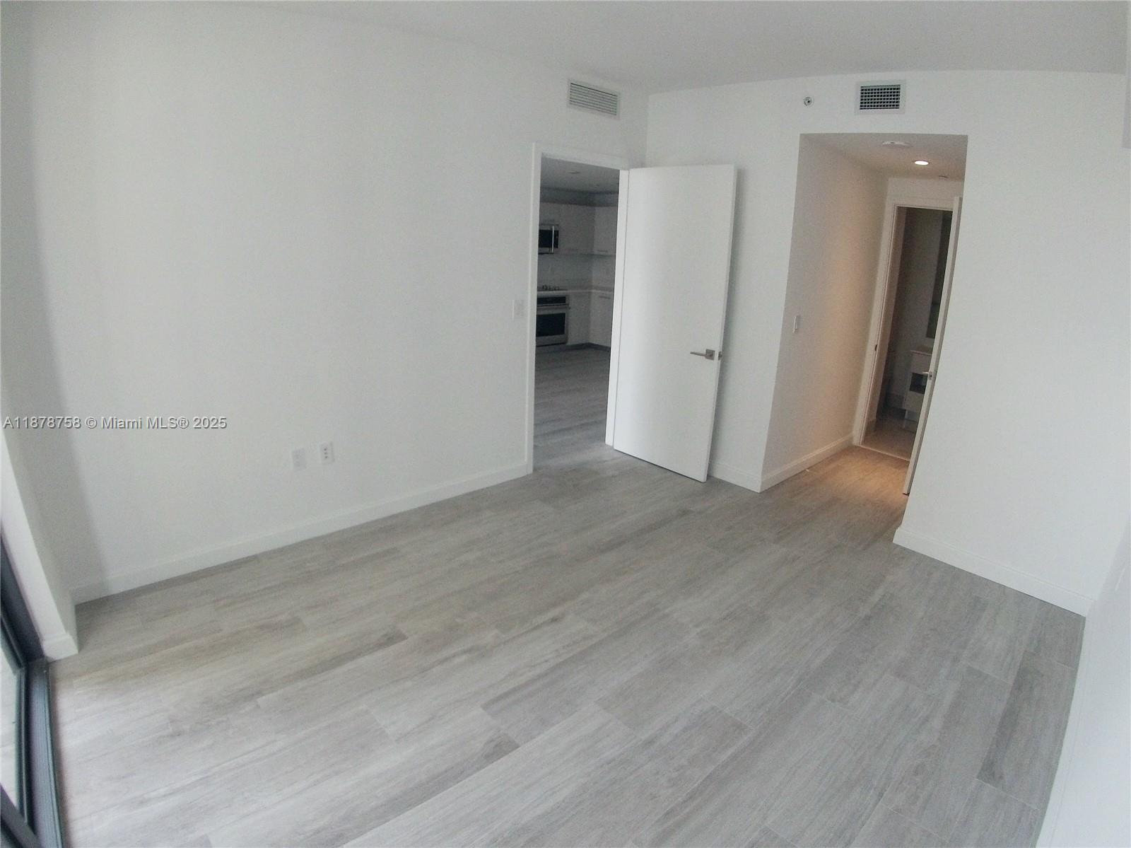 55 SW 9th St # 2810