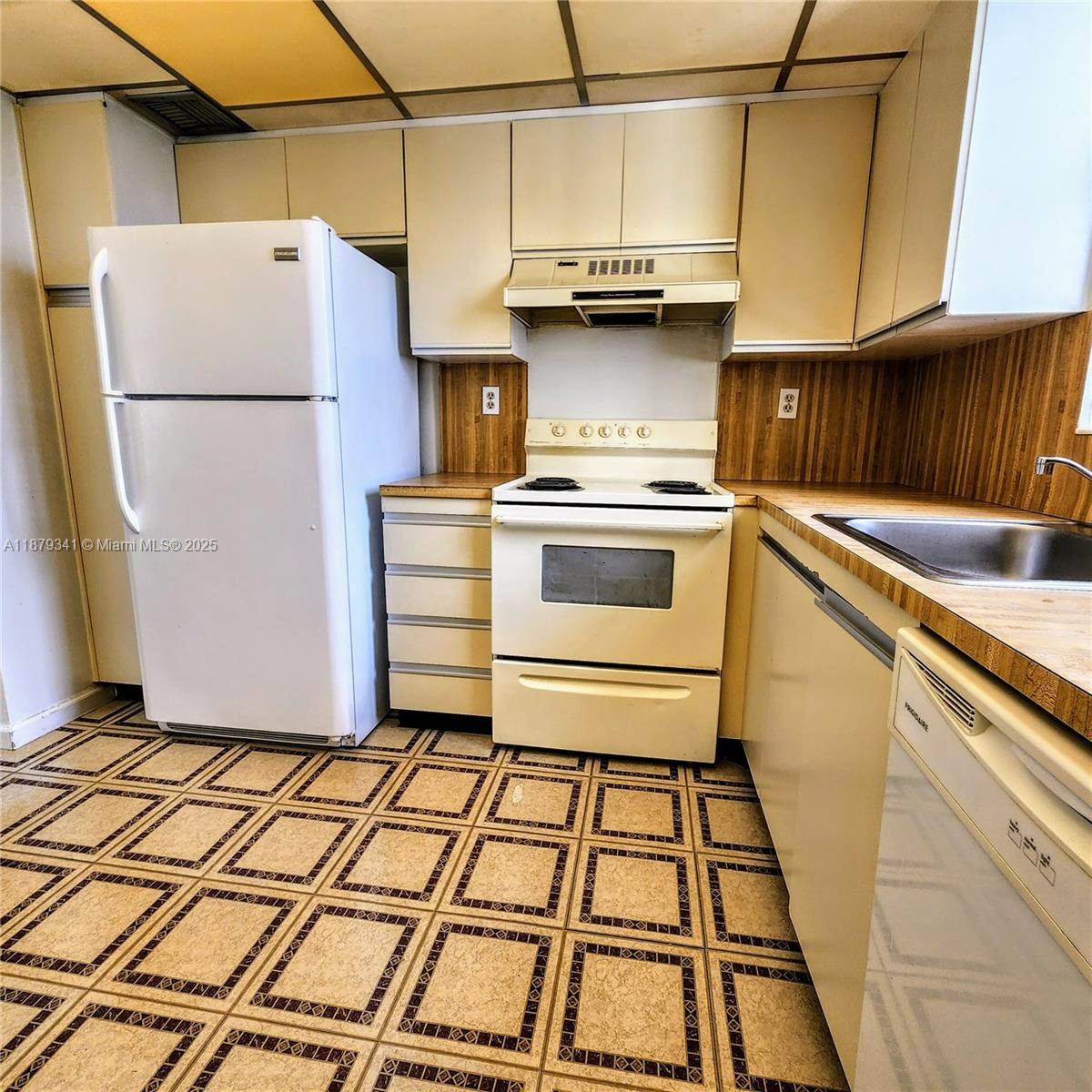 18181 NE 31st Ct # 1501