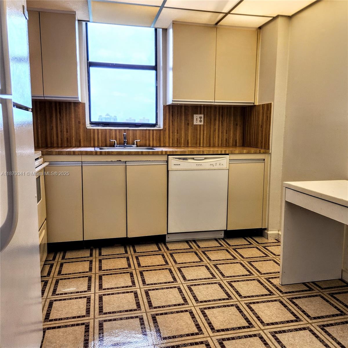 18181 NE 31st Ct # 1501