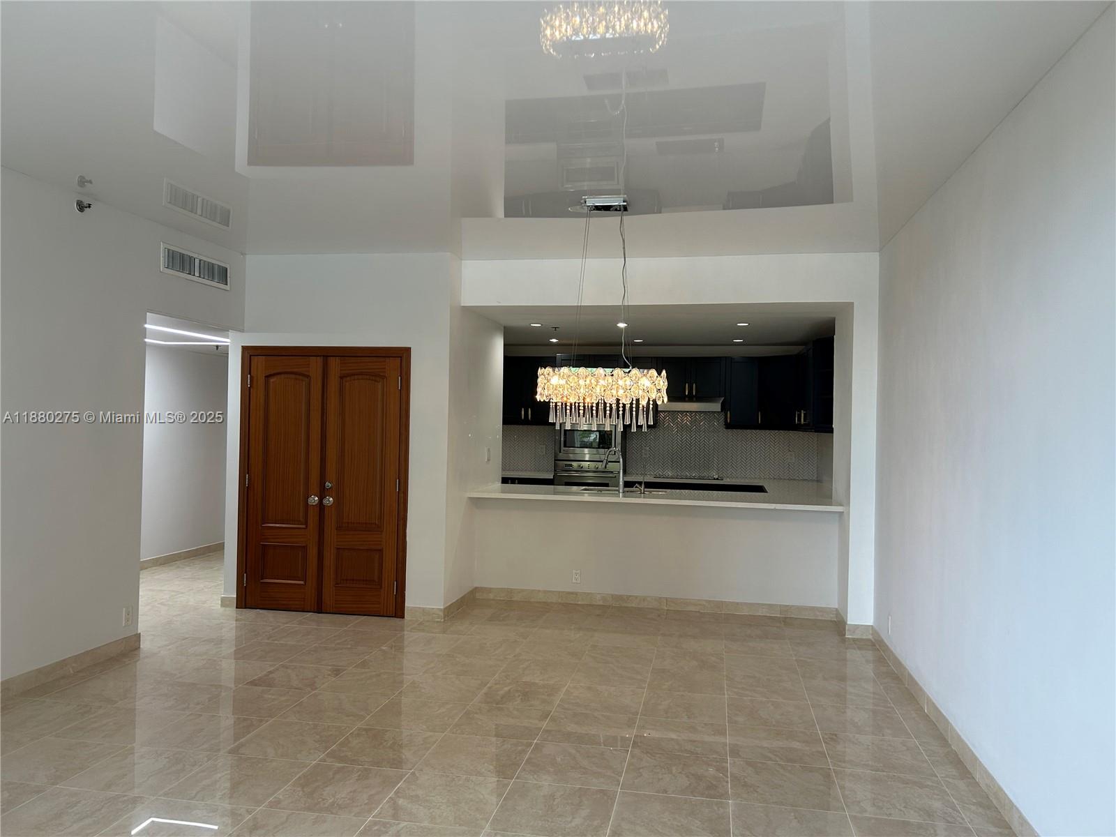 251 Crandon Blvd # 424