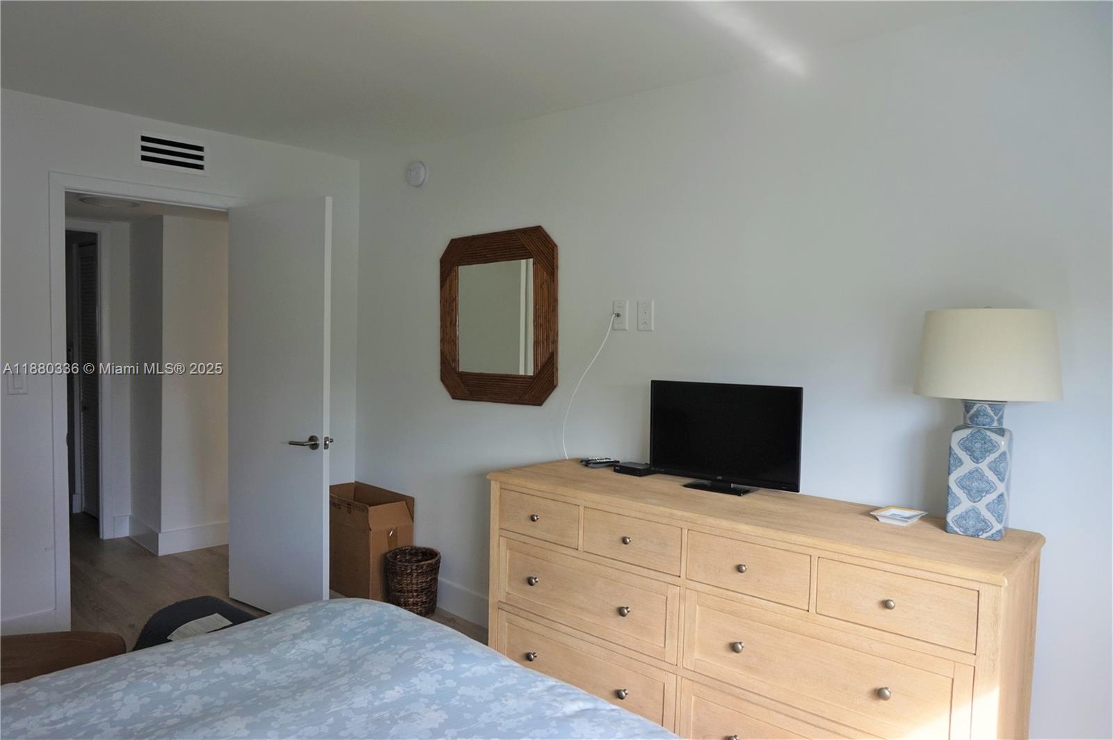 210 Sea View Dr # 408