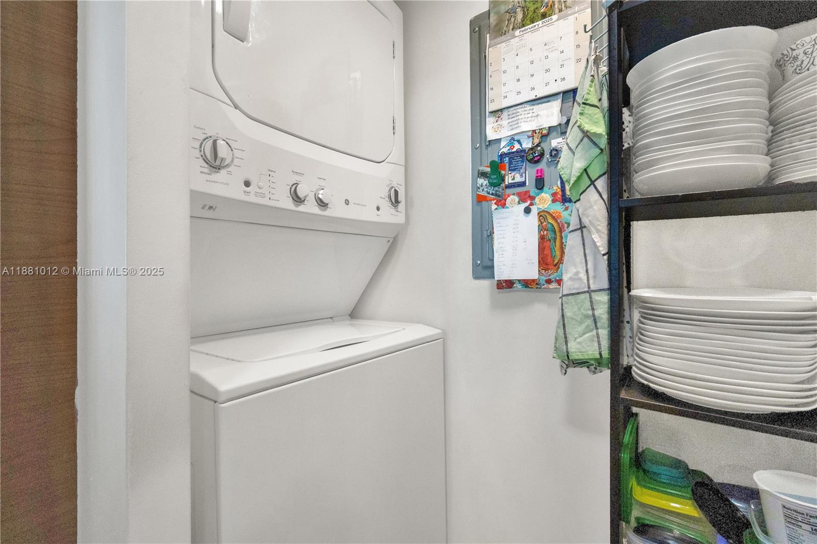 31 SE 5th St # 2910