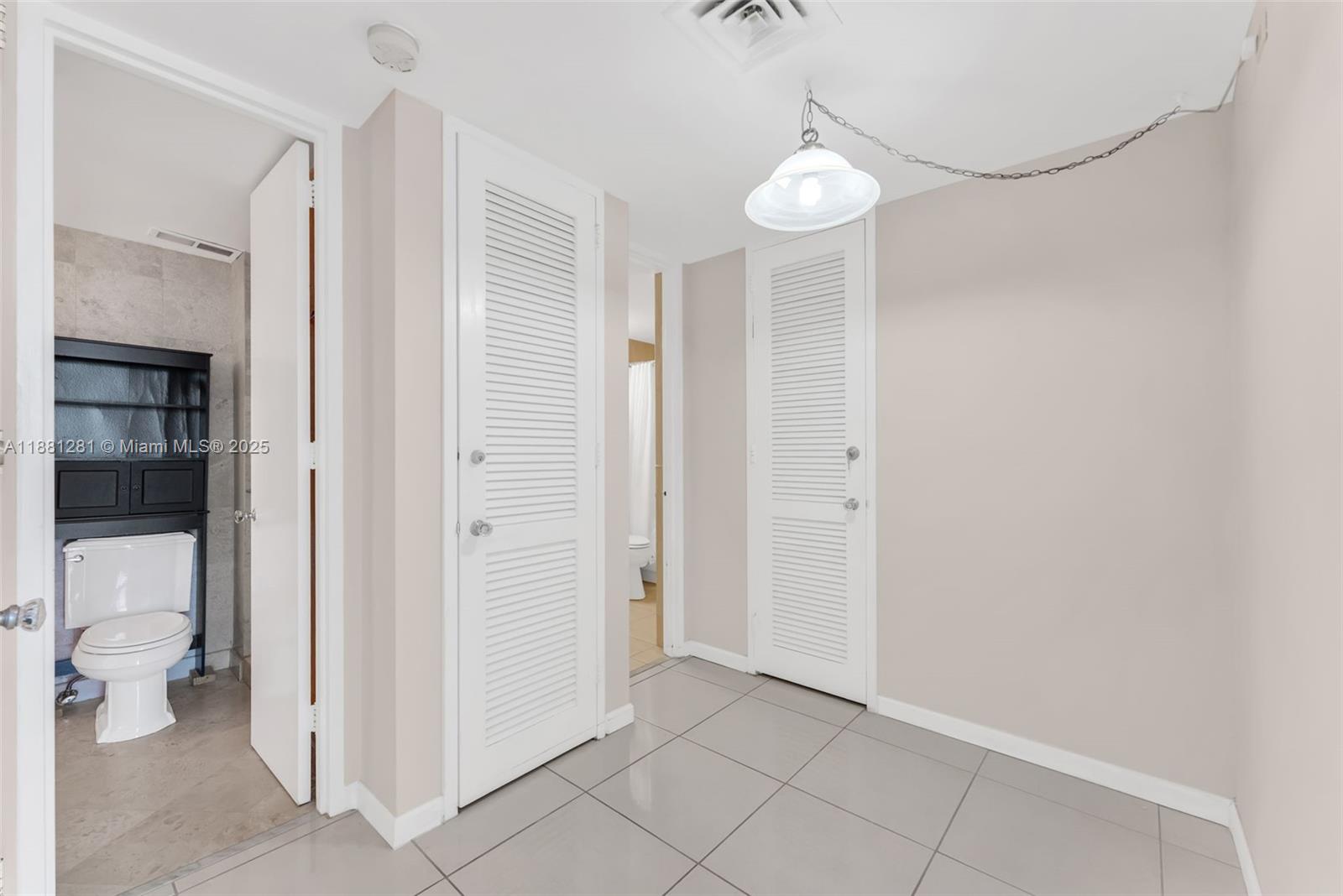 5055 Collins Ave # 7N