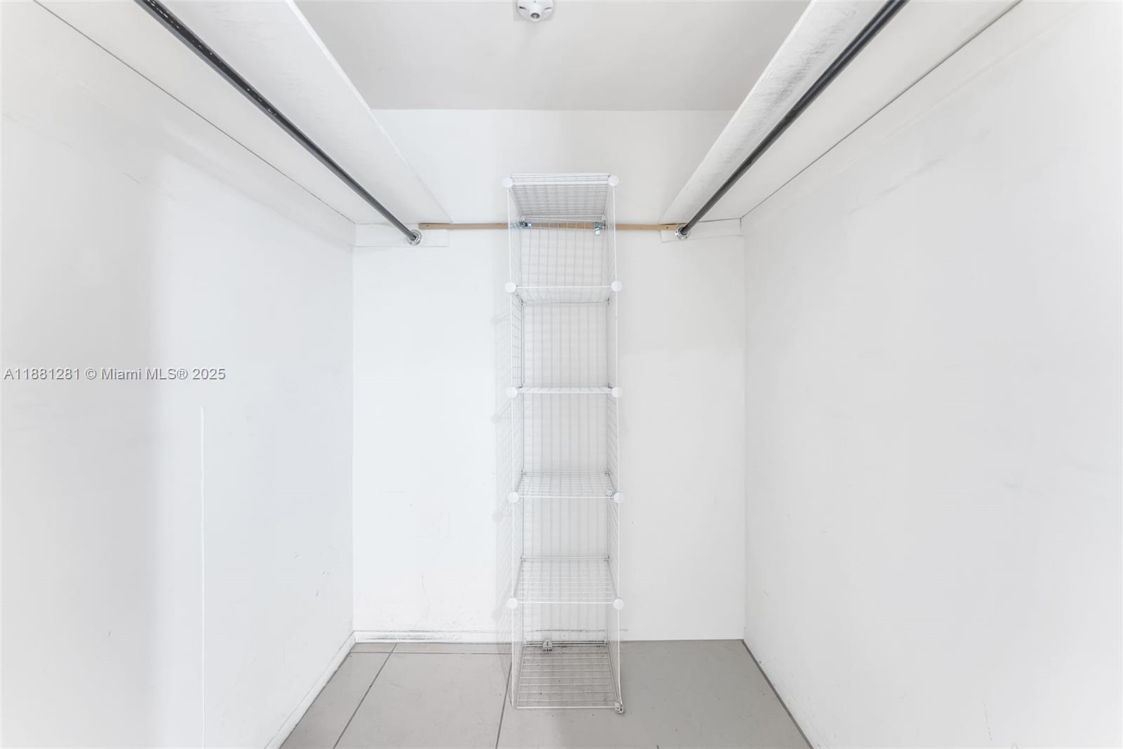 5055 Collins Ave # 7N