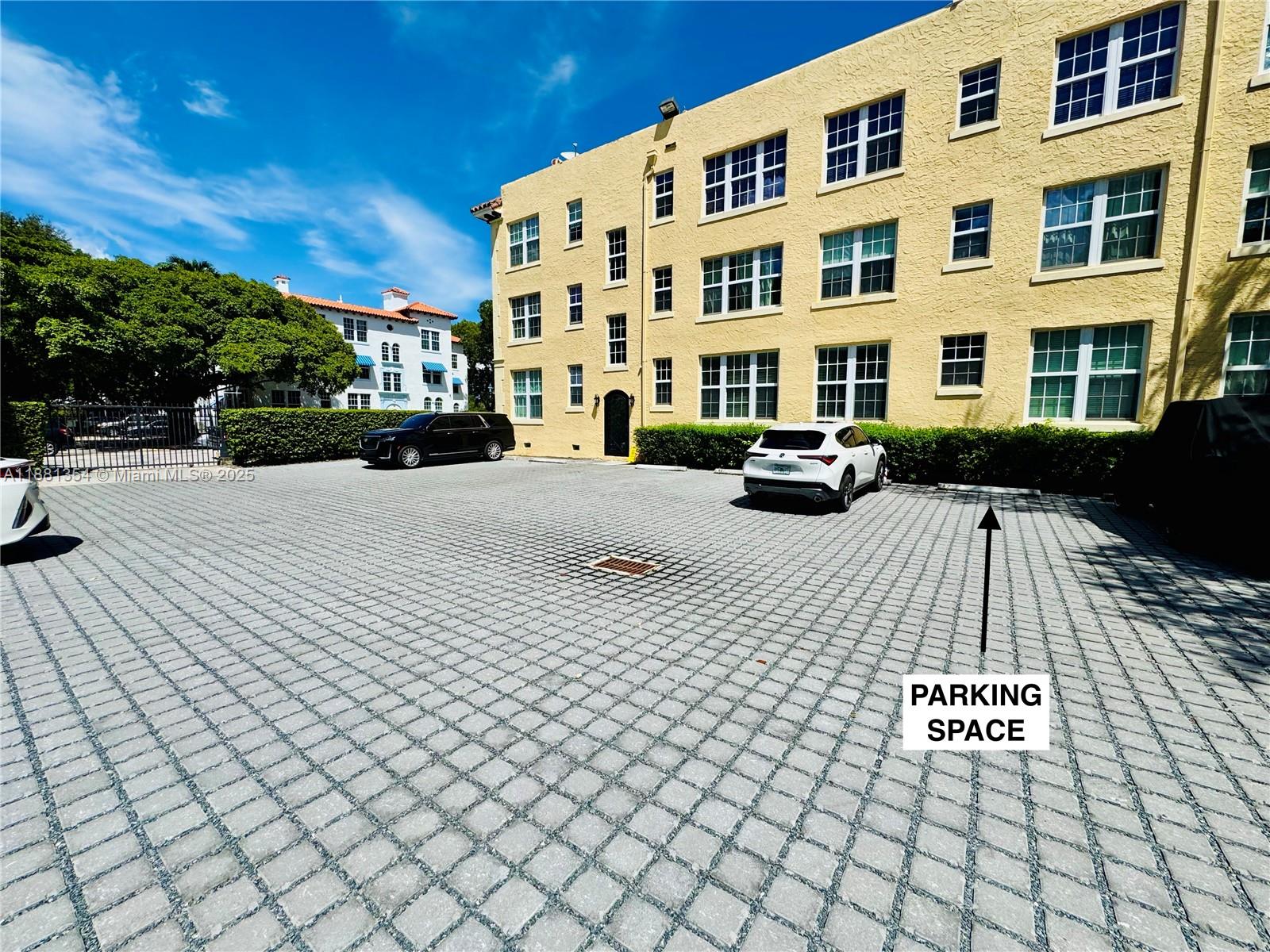 3224 Biscayne Blvd # A2