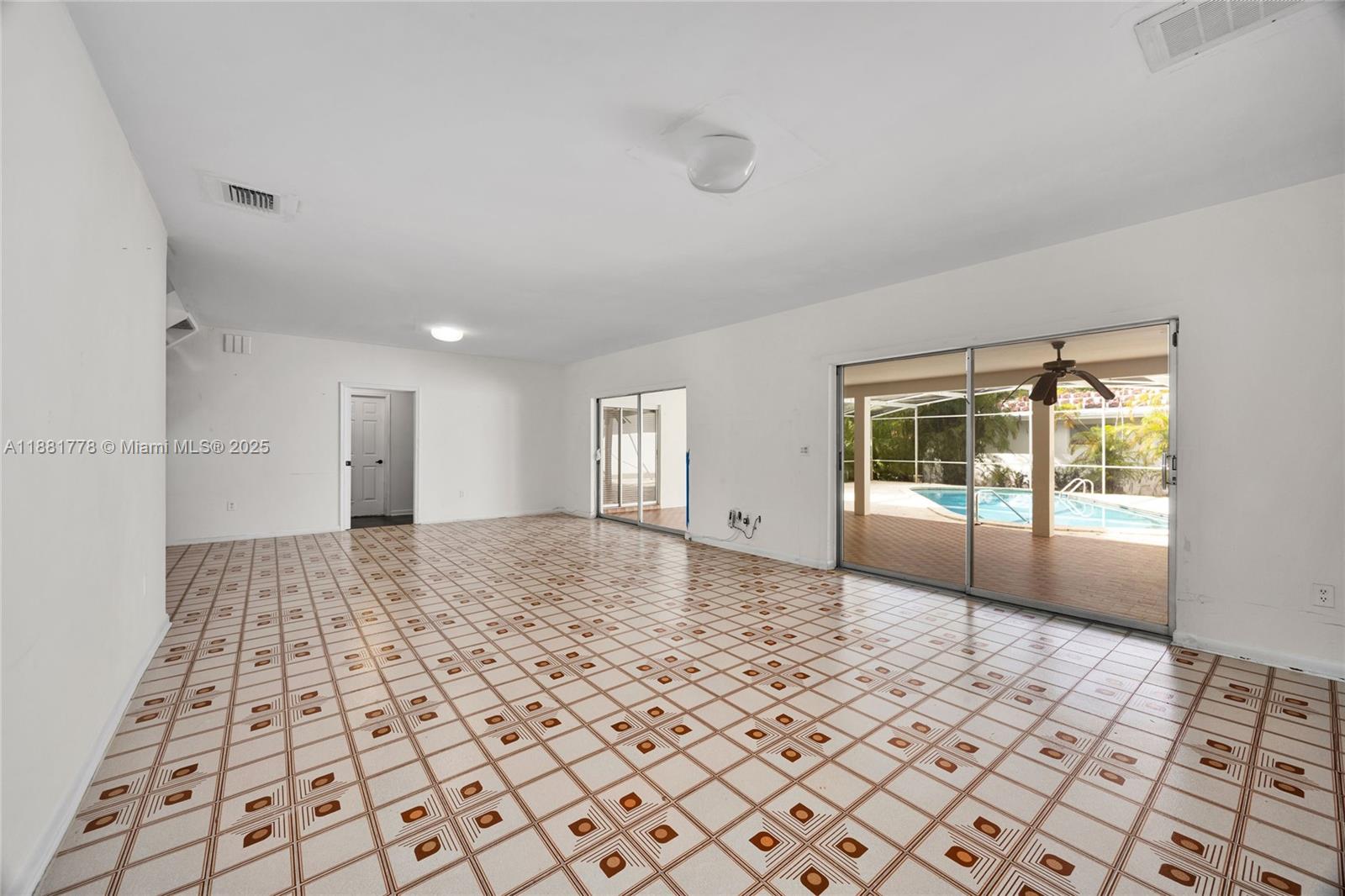2700 Granada Blvd