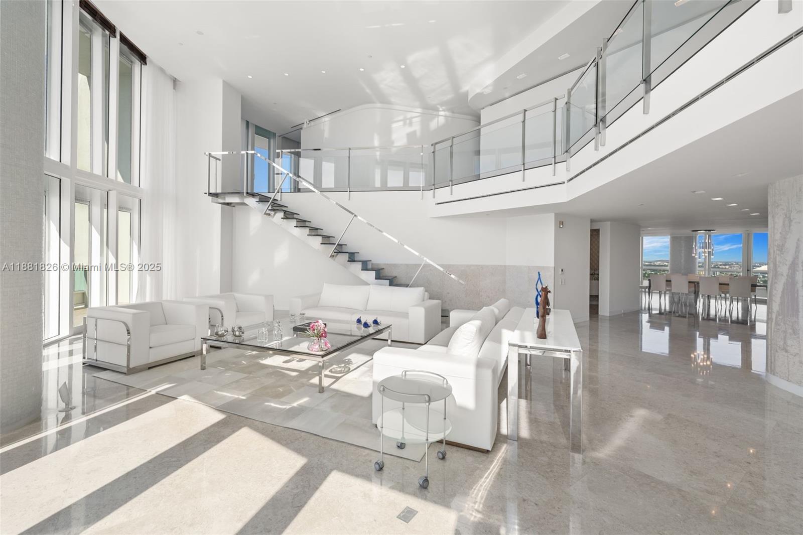 1643 Brickell Ave # 4102
