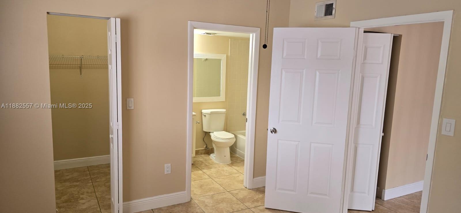 9491 S Palm Cir S # 201