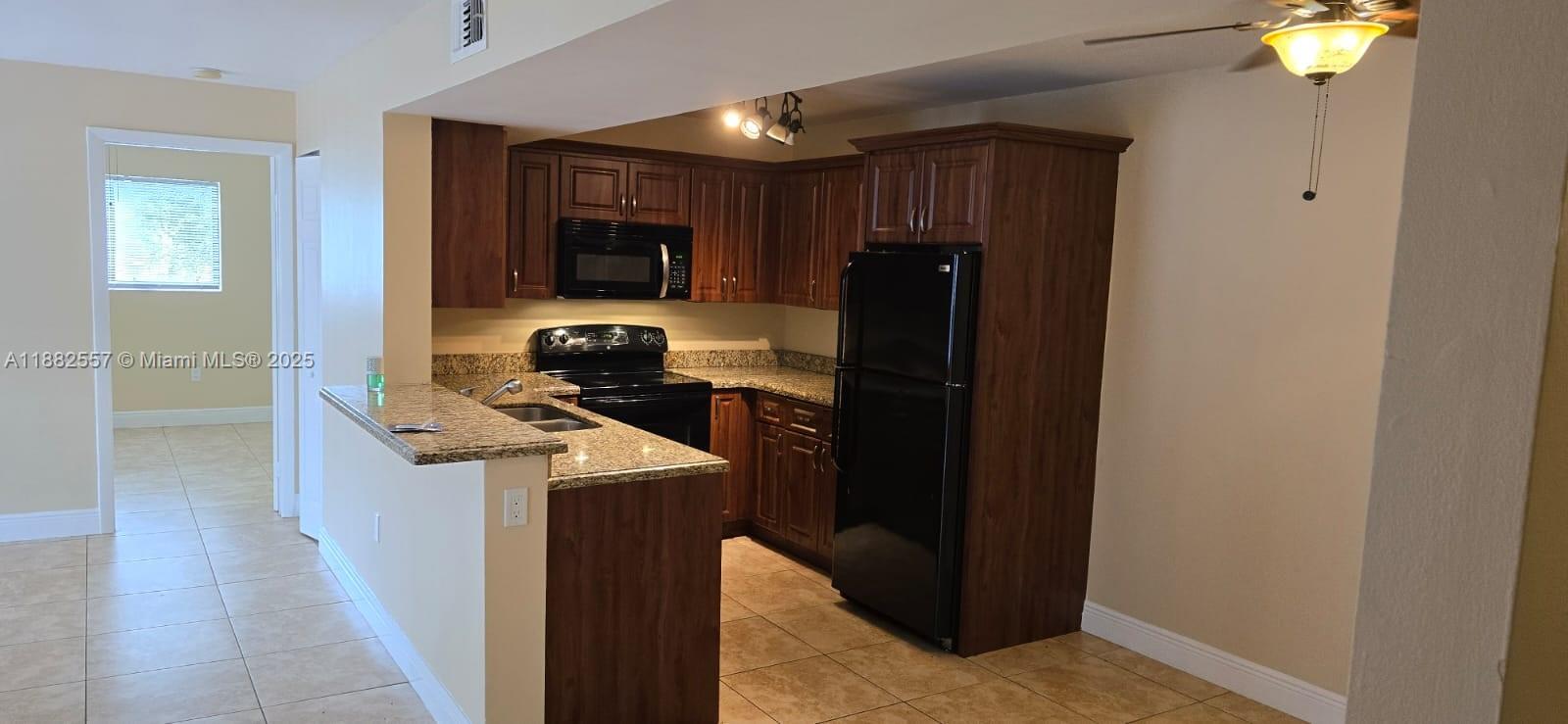 9491 S Palm Cir S # 201