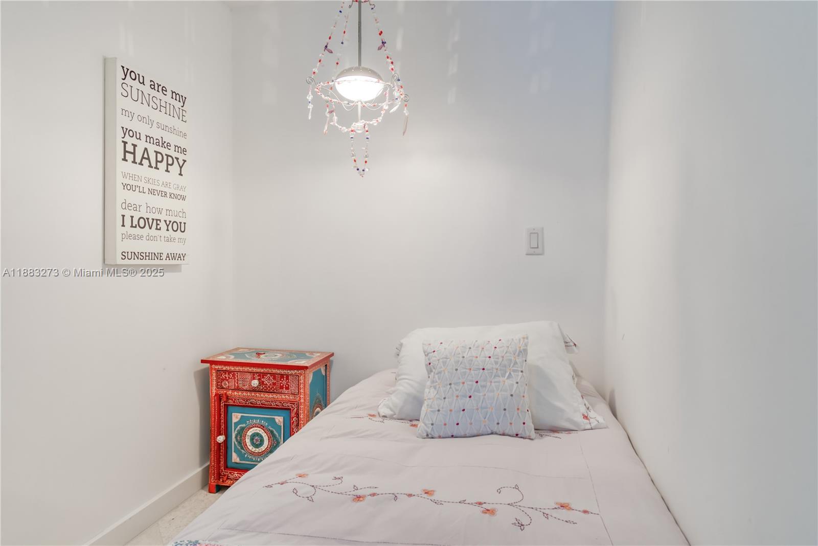 185 SW 7th St # 2002