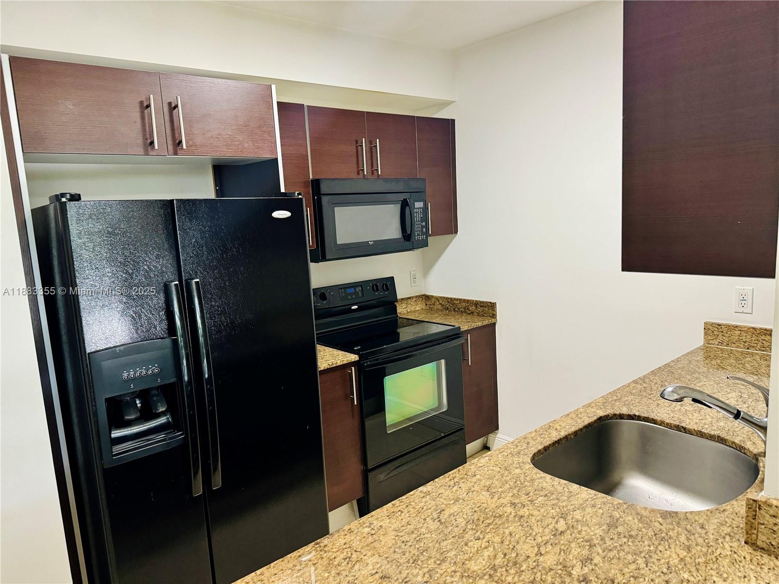 2701 SW 3rd Ave # 201