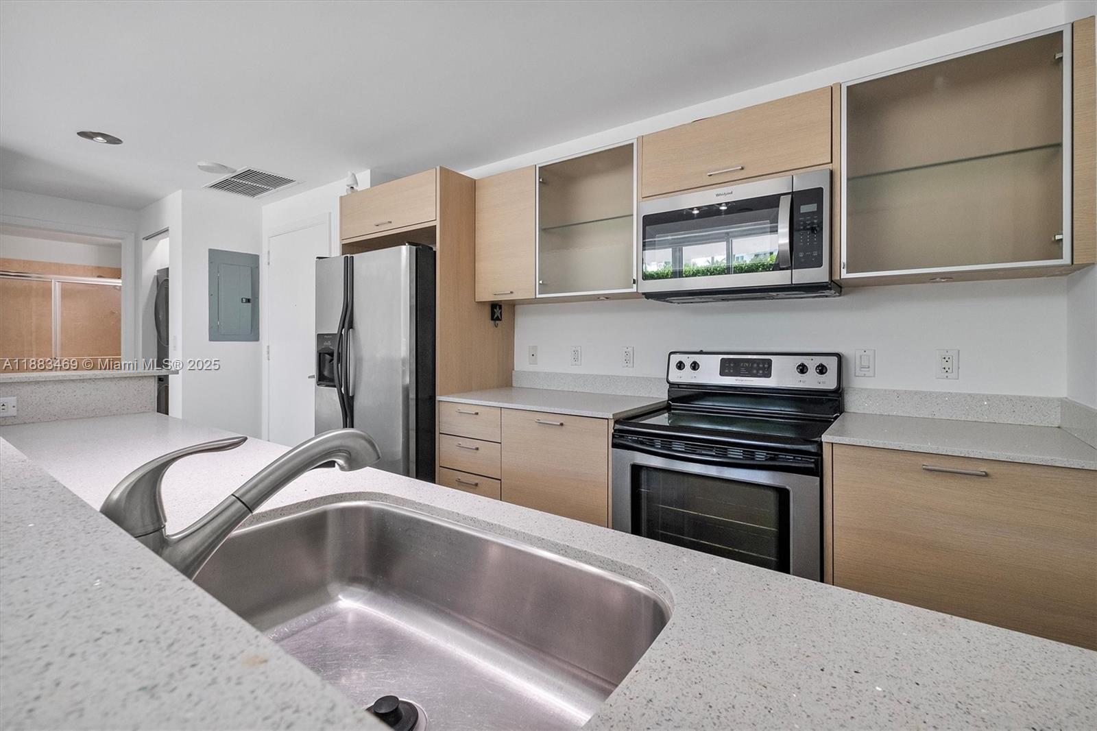 350 NE 24th St # 505