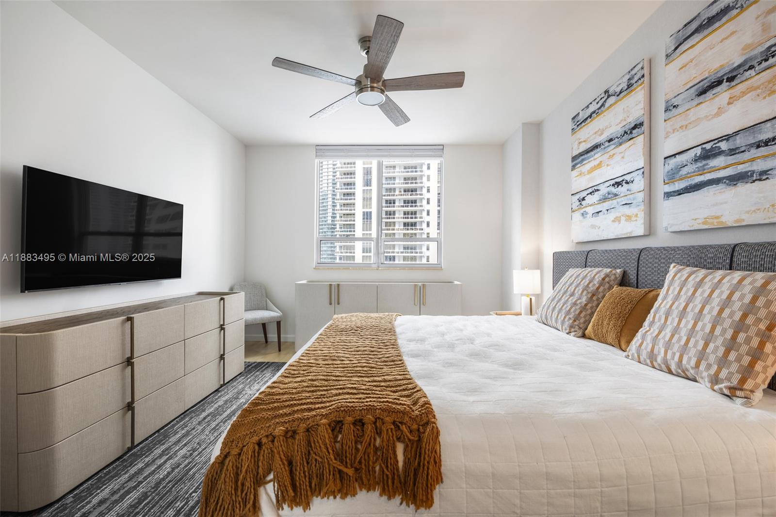 801 Brickell Key Blvd # 1906