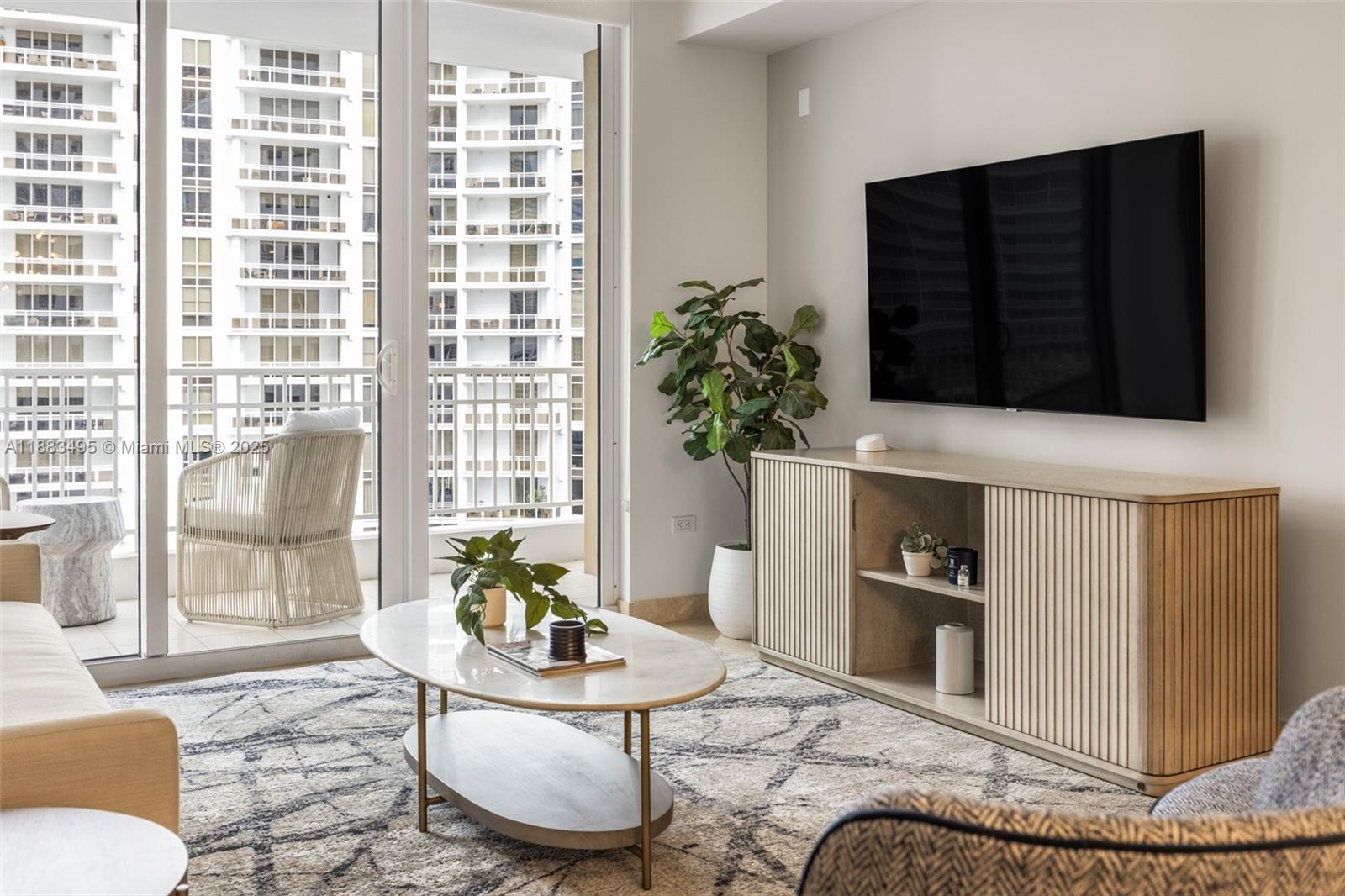 801 Brickell Key Blvd # 1906