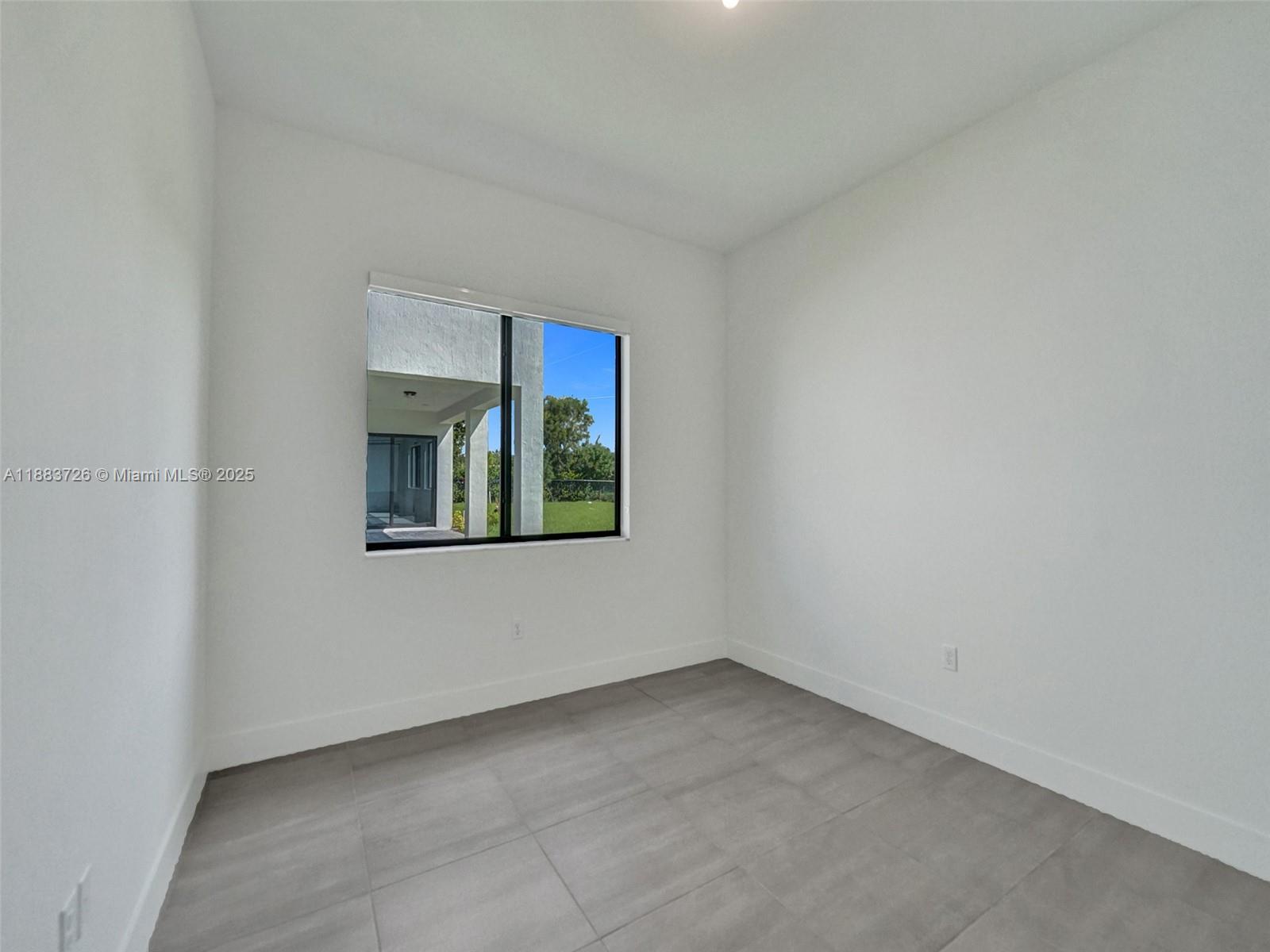 5736 SW 104th Ter # 5736