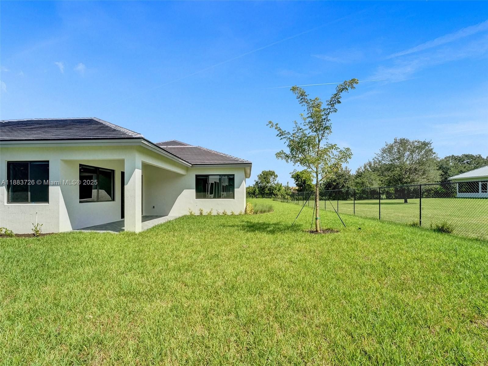 5736 SW 104th Ter # 5736