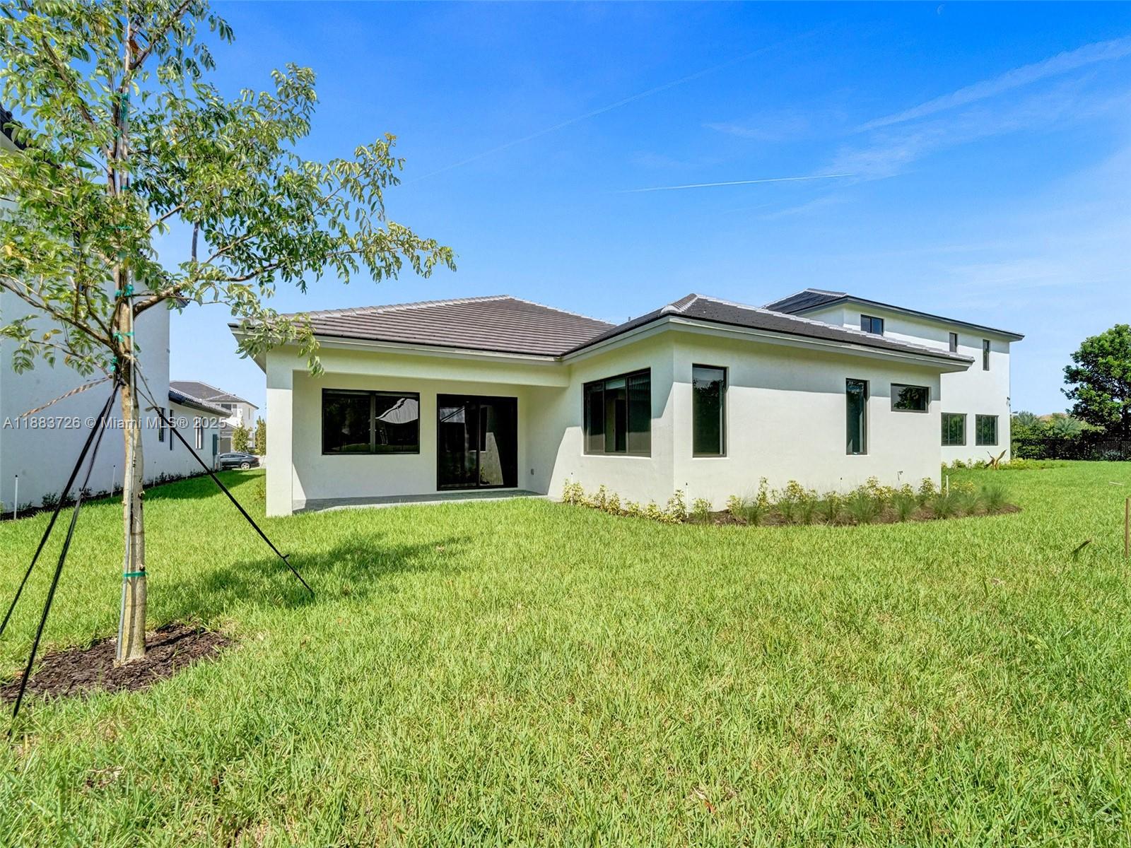 5736 SW 104th Ter # 5736