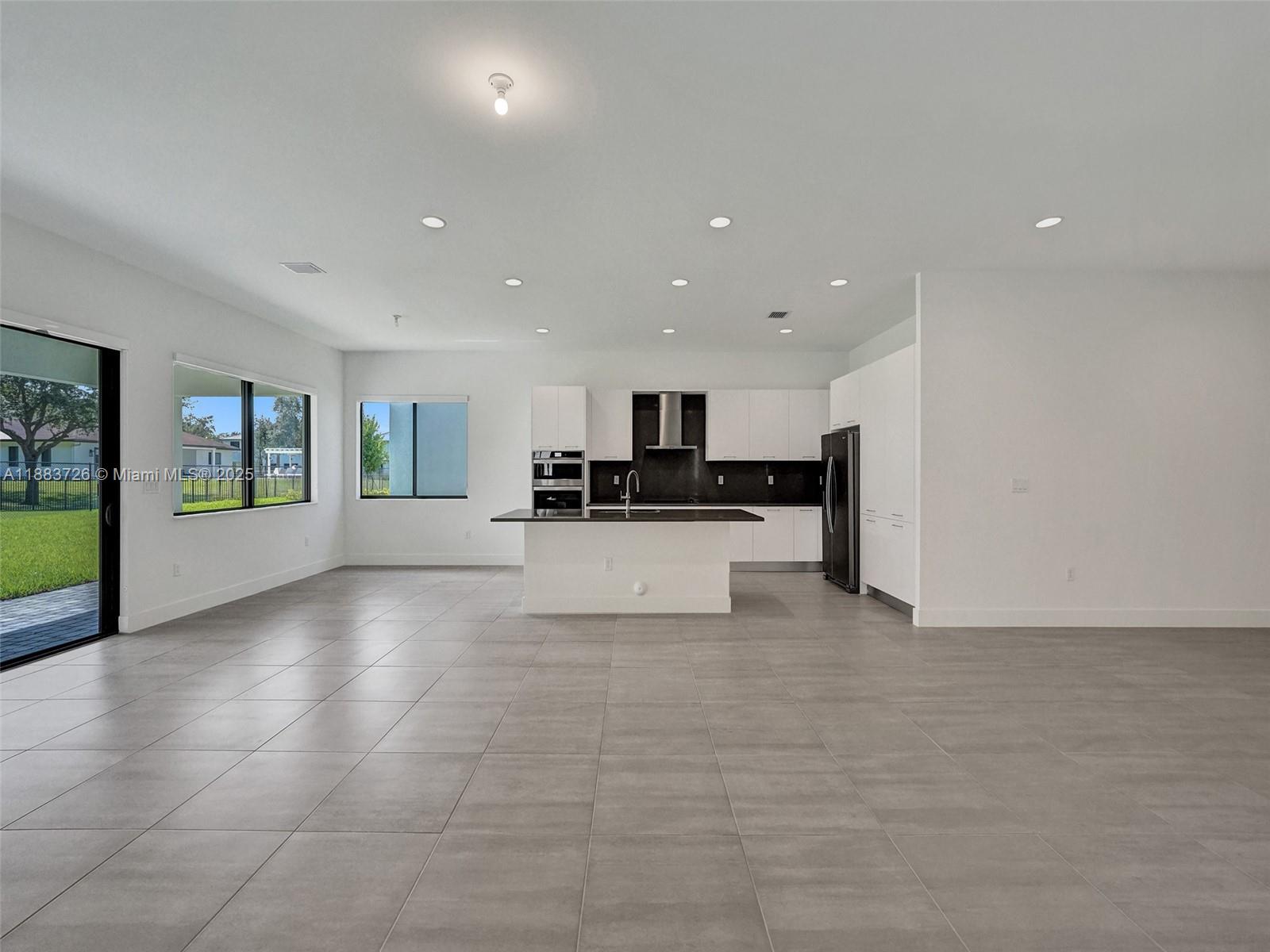 5736 SW 104th Ter # 5736