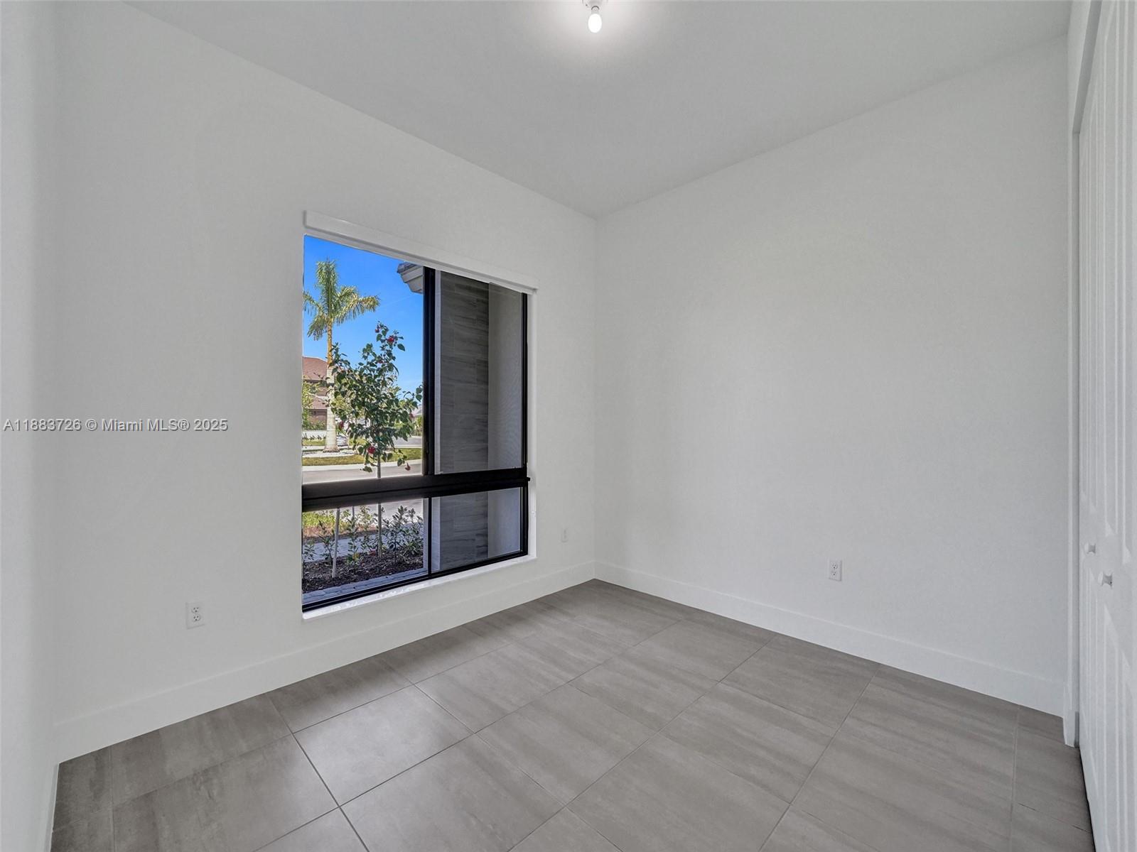 5736 SW 104th Ter # 5736