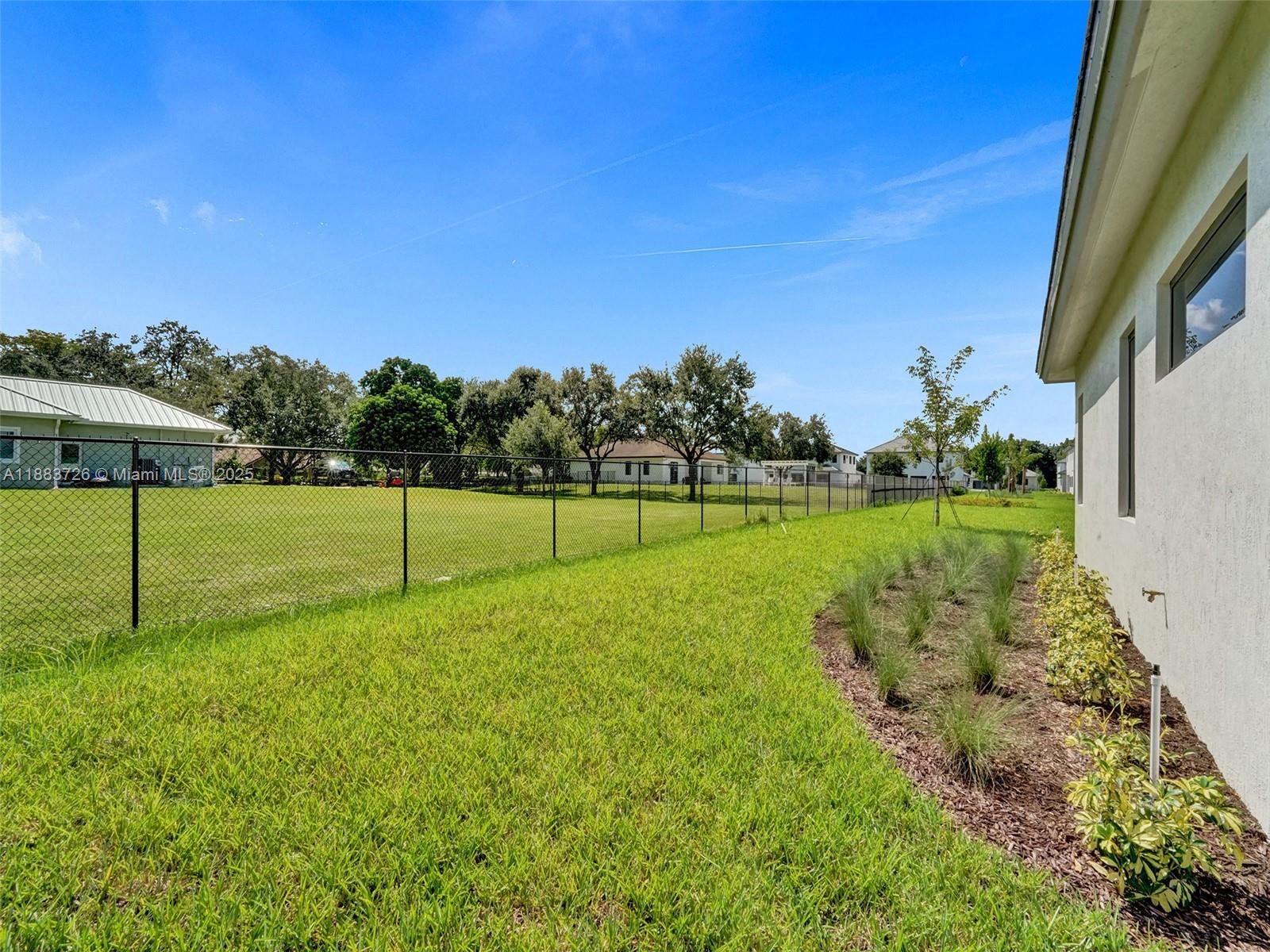 5736 SW 104th Ter # 5736