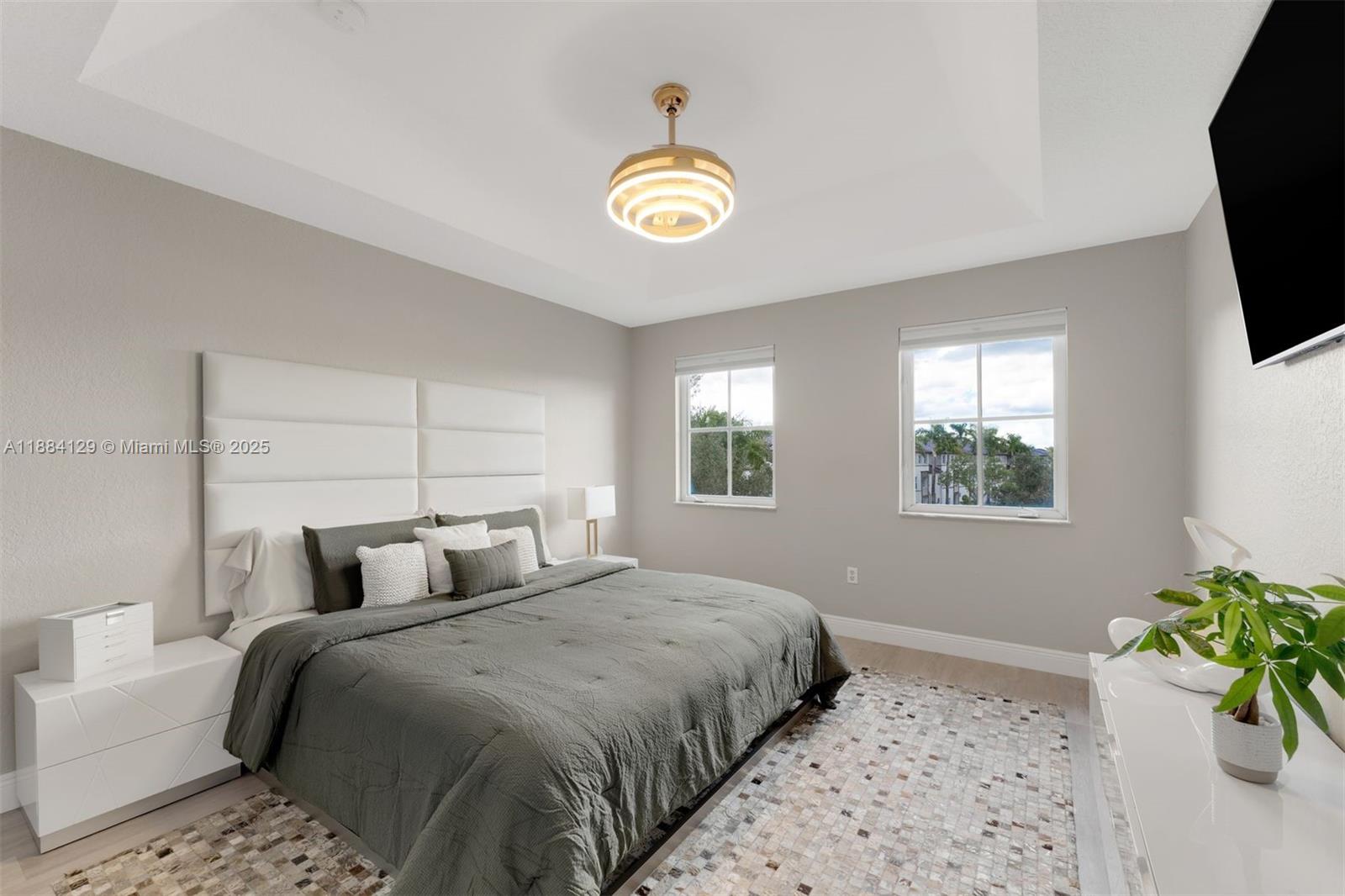 4381 SW 160th Ave # 208