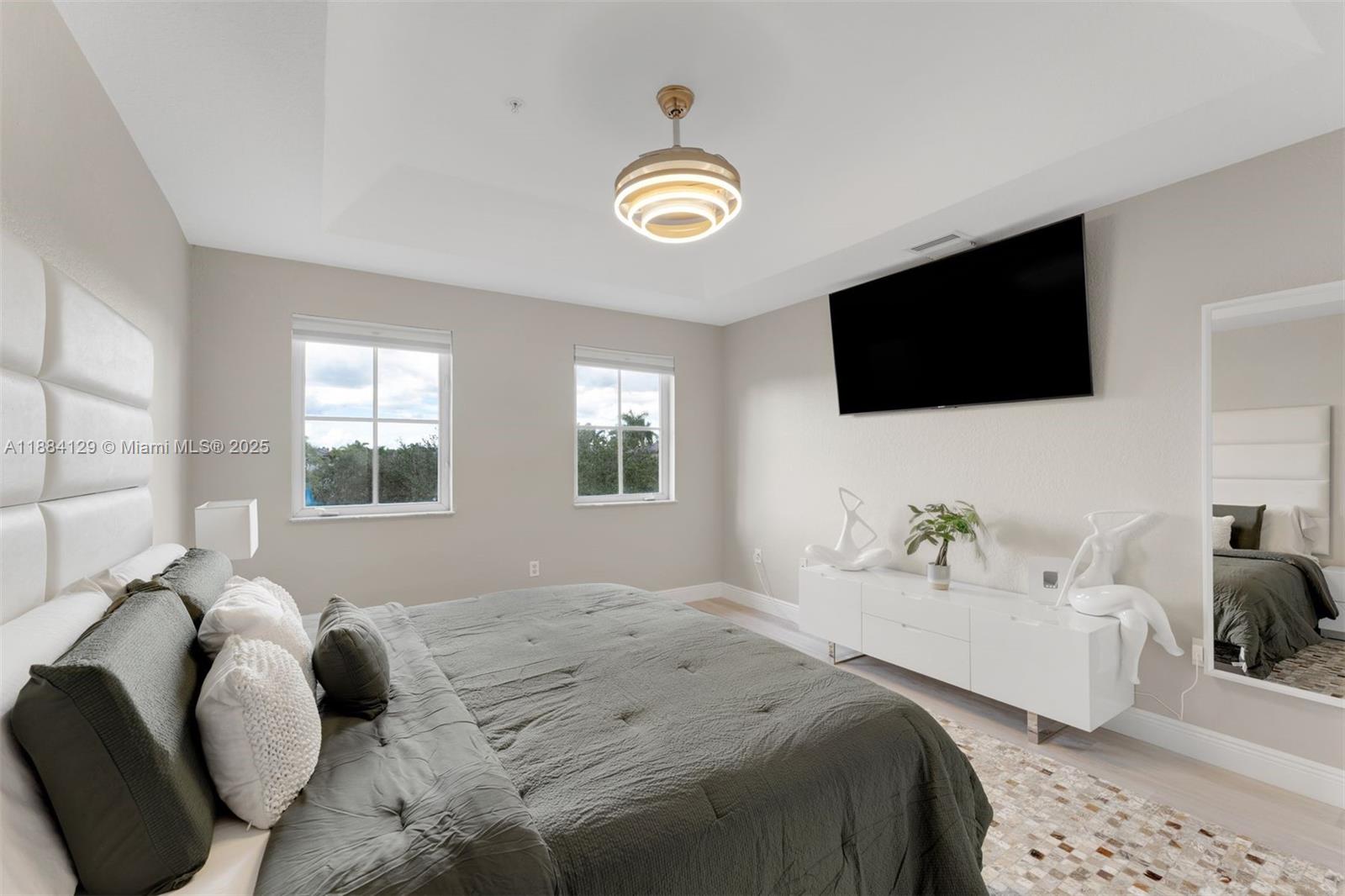 4381 SW 160th Ave # 208