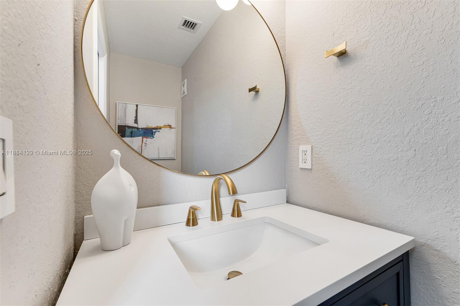 4381 SW 160th Ave # 208