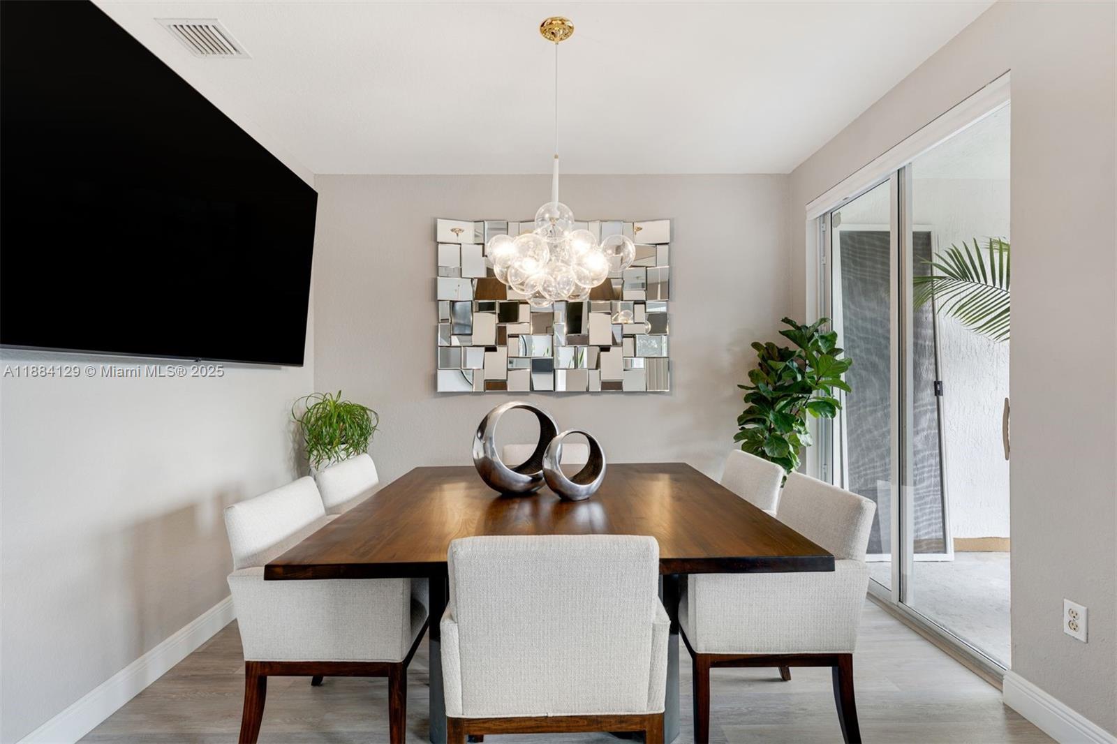 4381 SW 160th Ave # 208