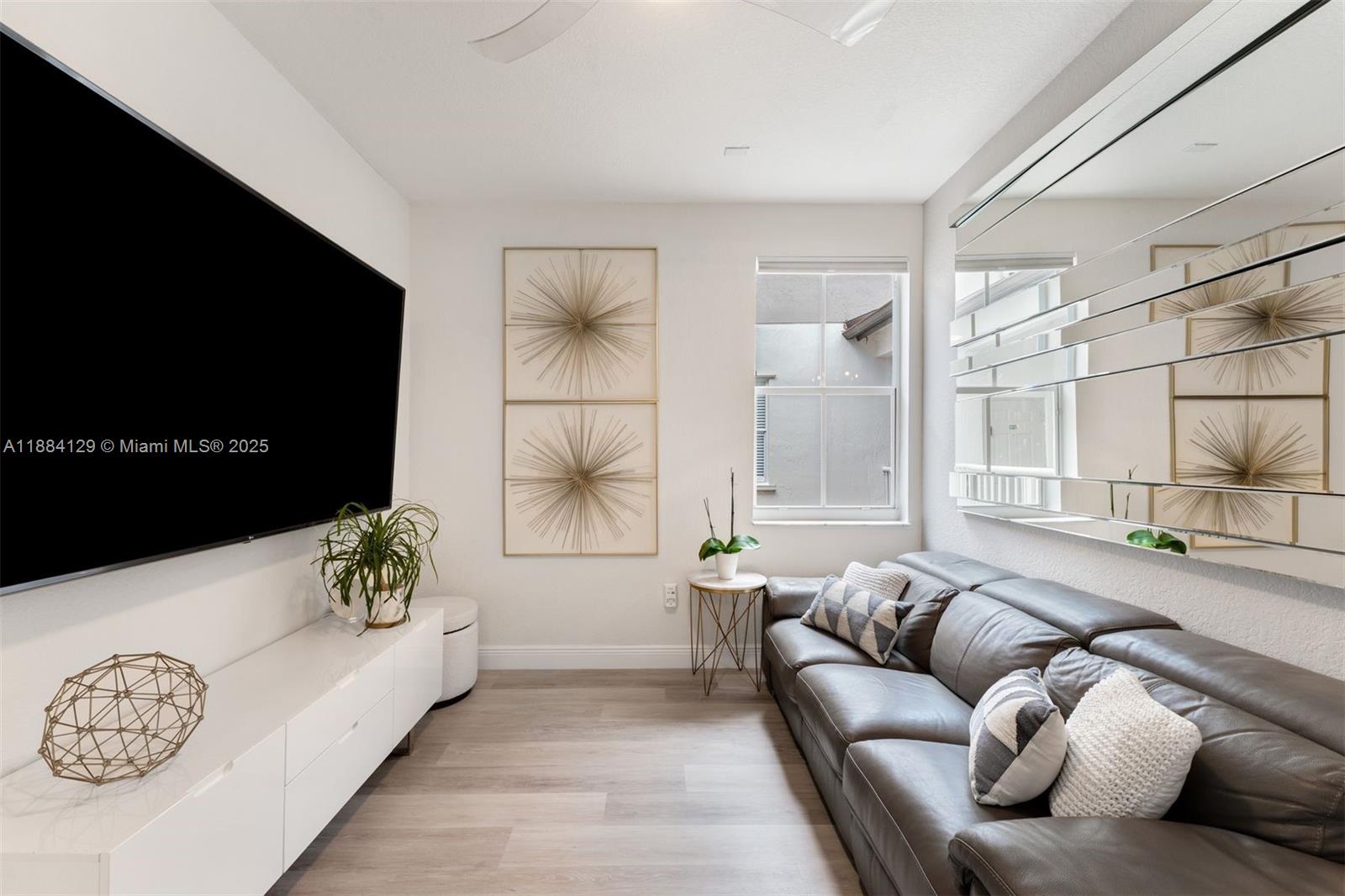 4381 SW 160th Ave # 208