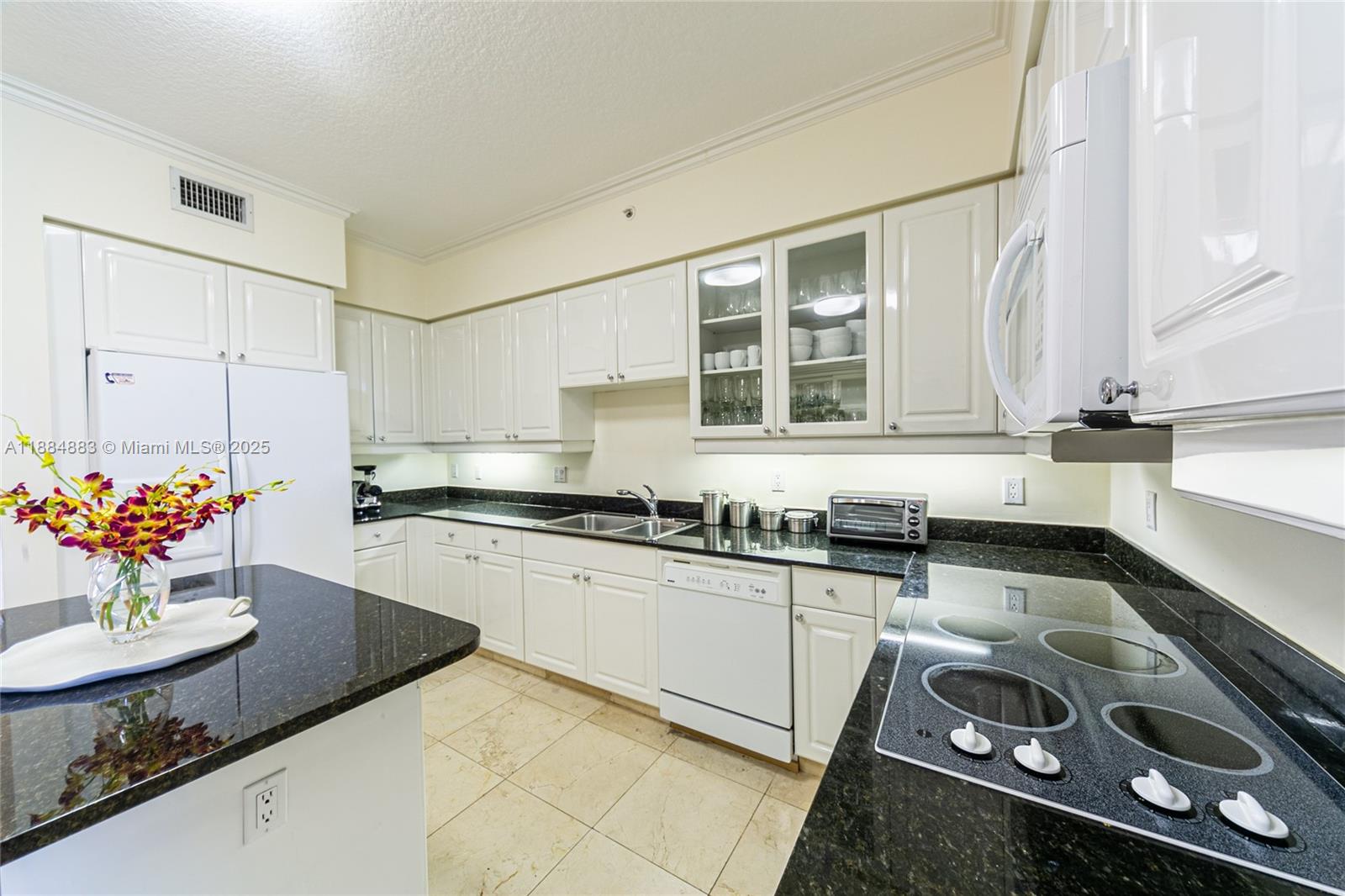 707 Crandon Blvd # 408