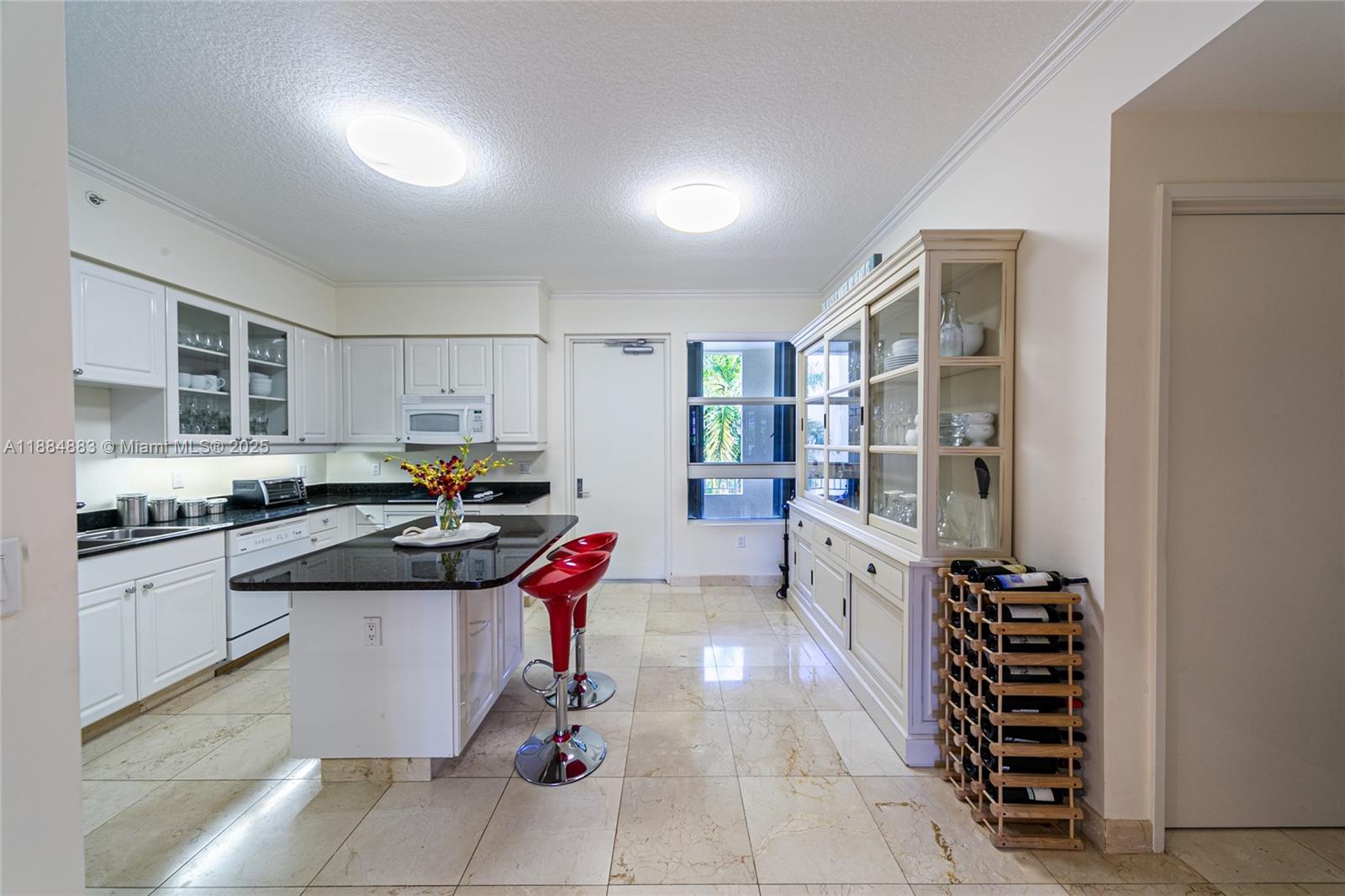 707 Crandon Blvd # 408