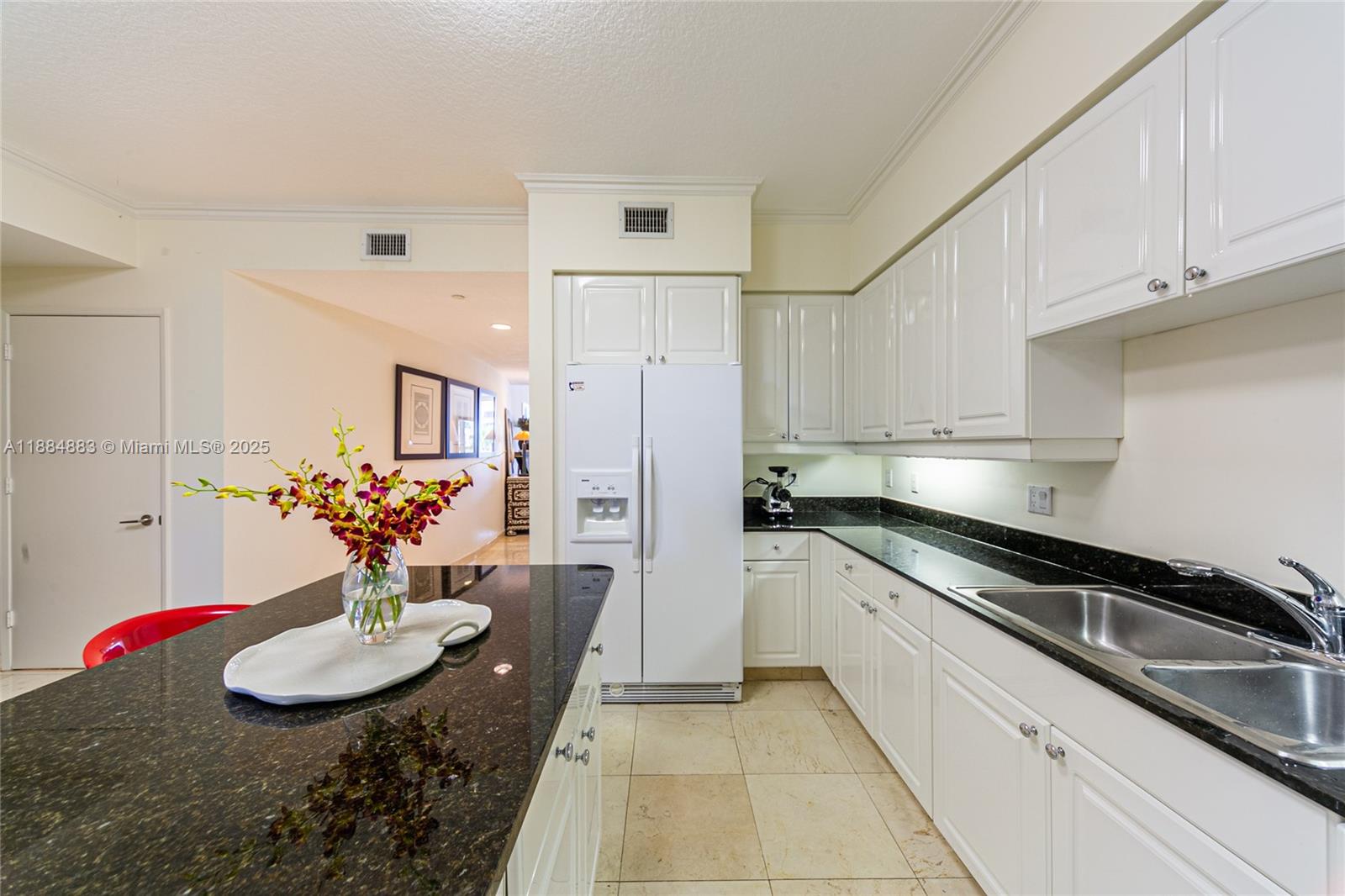 707 Crandon Blvd # 408