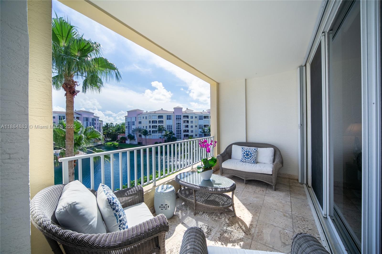 707 Crandon Blvd # 408