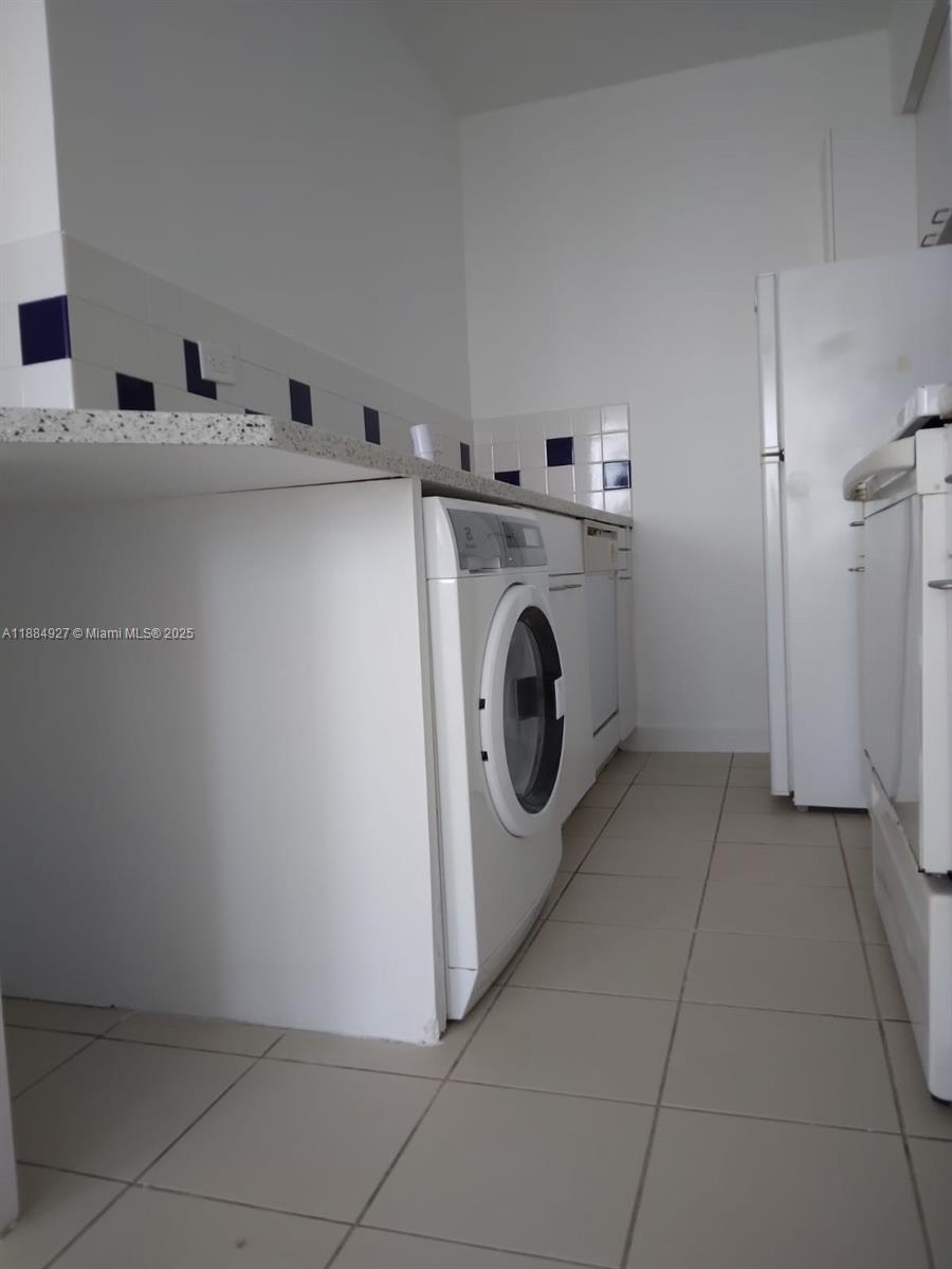 1500 Bay Road # 810S