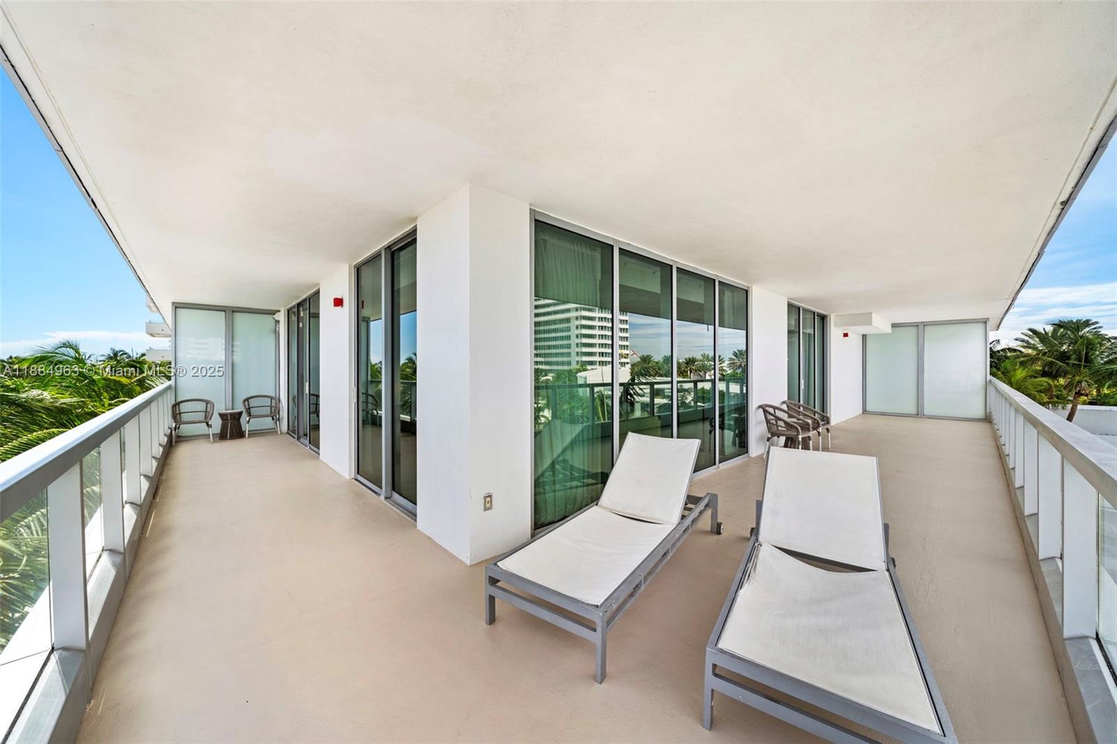 4391 Collins Ave # 410