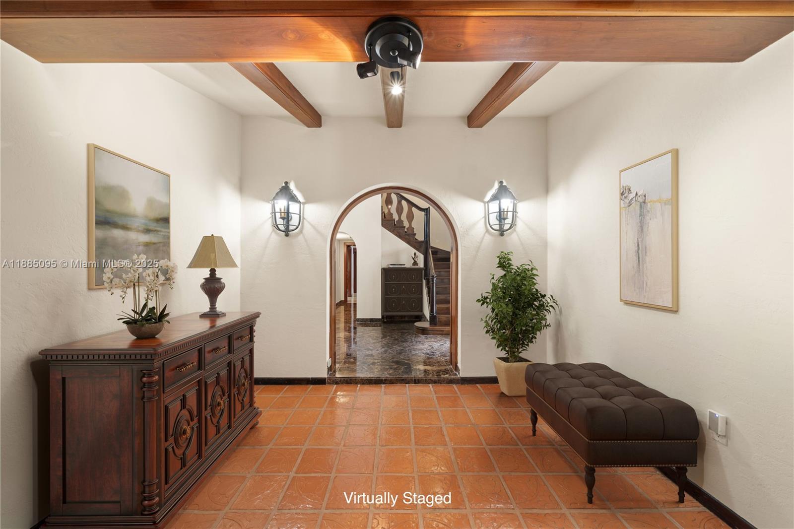 225 Alesio Ave