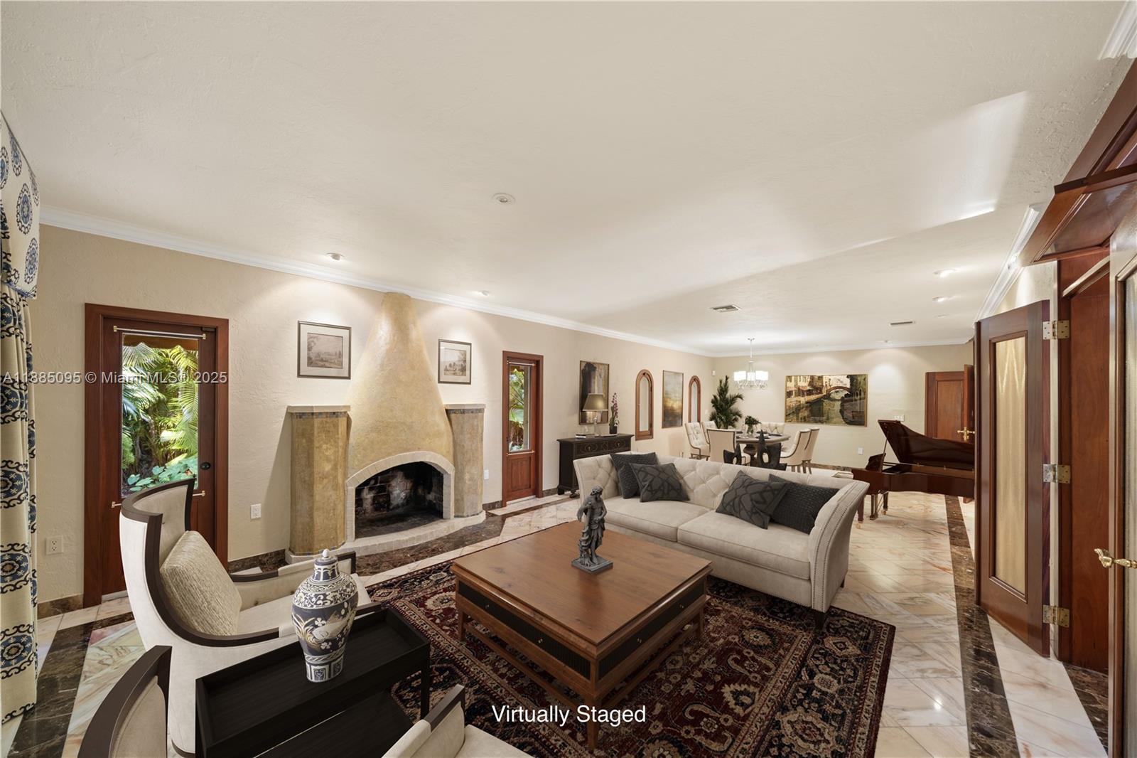 225 Alesio Ave
